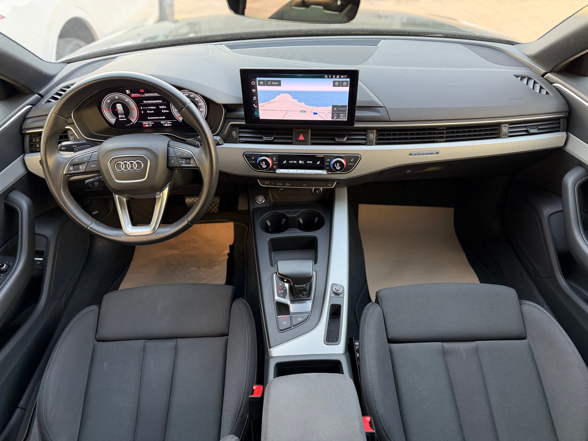 AUDI A4 Avant 40 TDI advanced Attraction quattro S-tronic-image-12