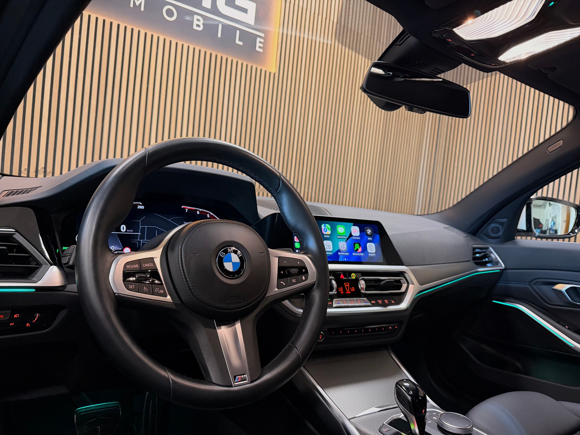 BMW 318i Steptronic M Sport | Unfallfrei | CarVertical | 8-fach bereift mit Felgen-image-31