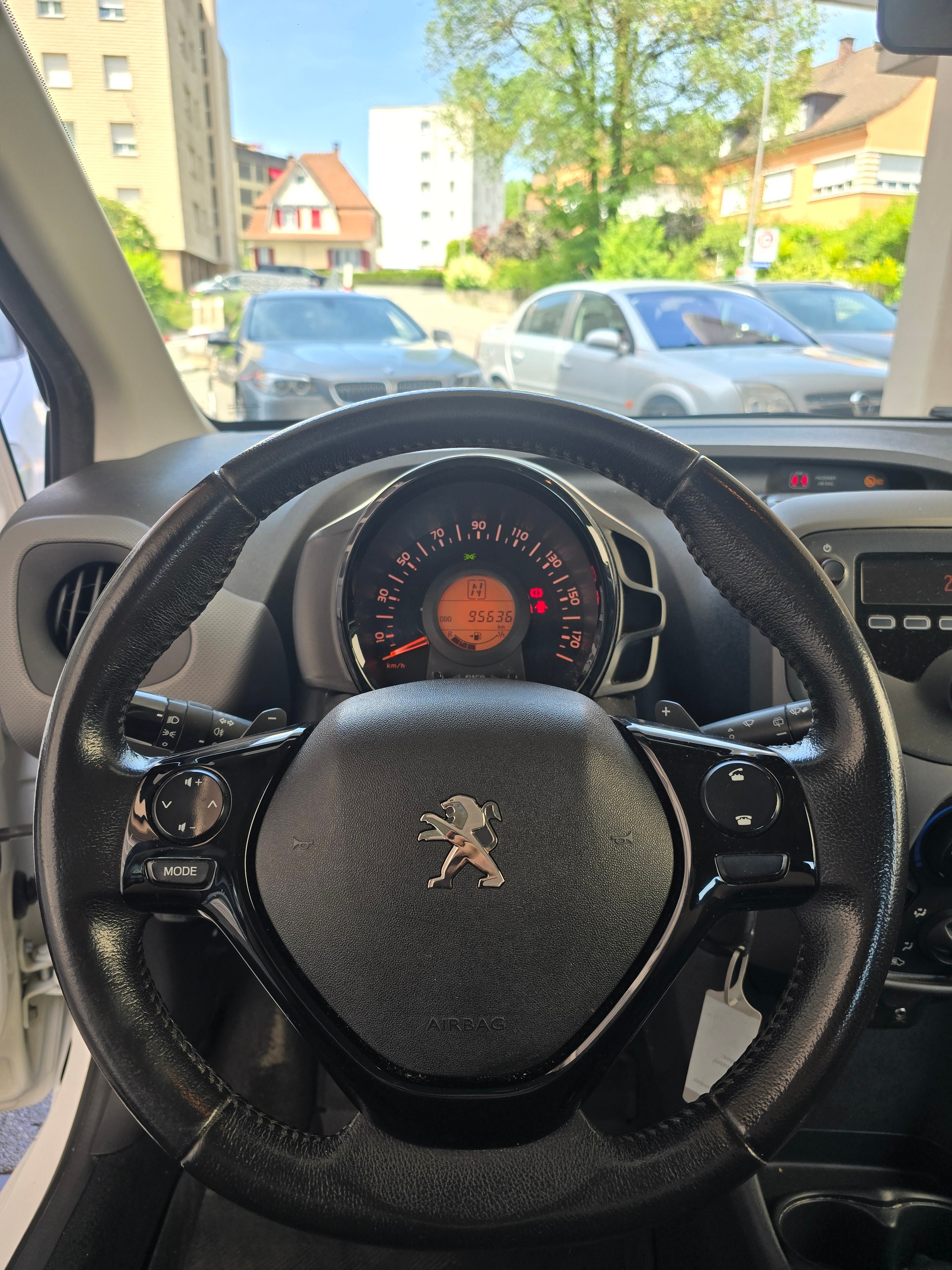 PEUGEOT 108 1.0 VTi Collection Top ETG-image-11