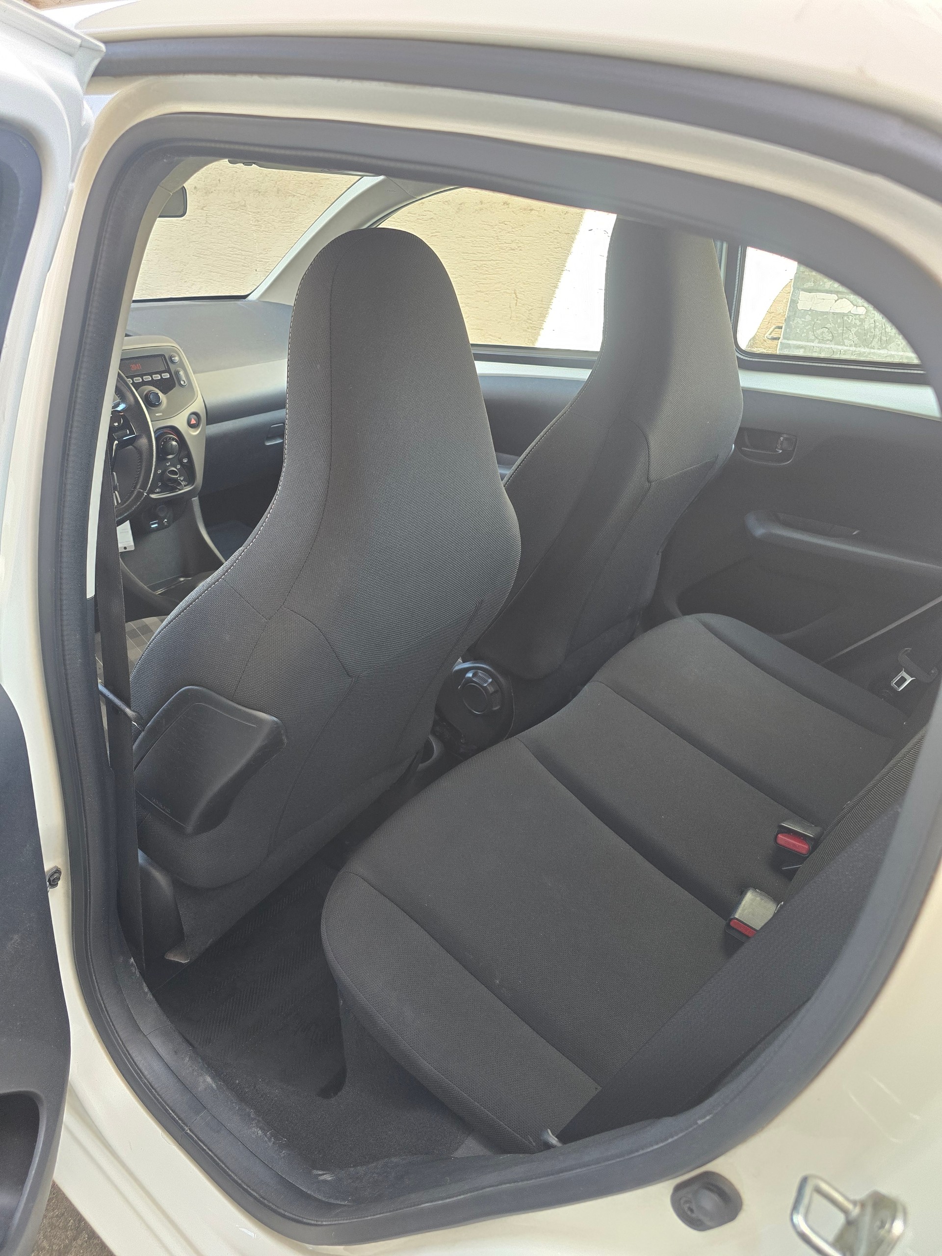 PEUGEOT 108 1.0 VTi Collection Top ETG-image-10