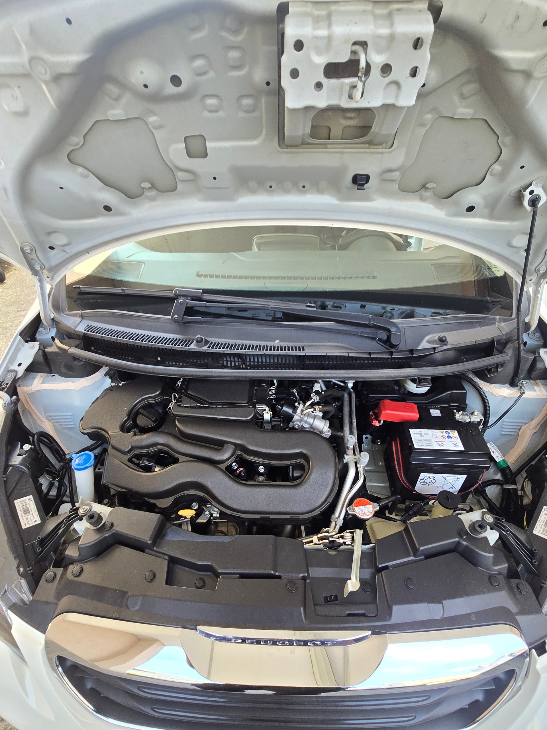 PEUGEOT 108 1.0 VTi Collection Top ETG-image-13