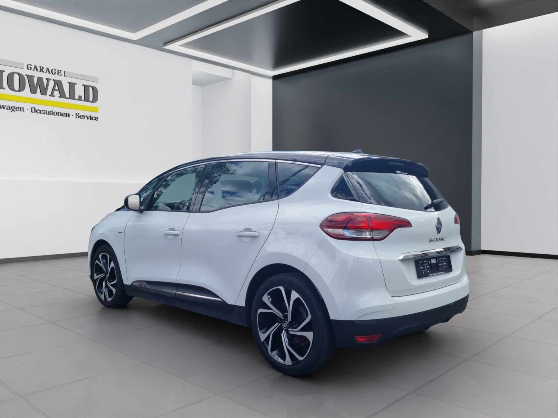 RENAULT Scénic 1.2 TCe 130 Bose-showroom-element-2