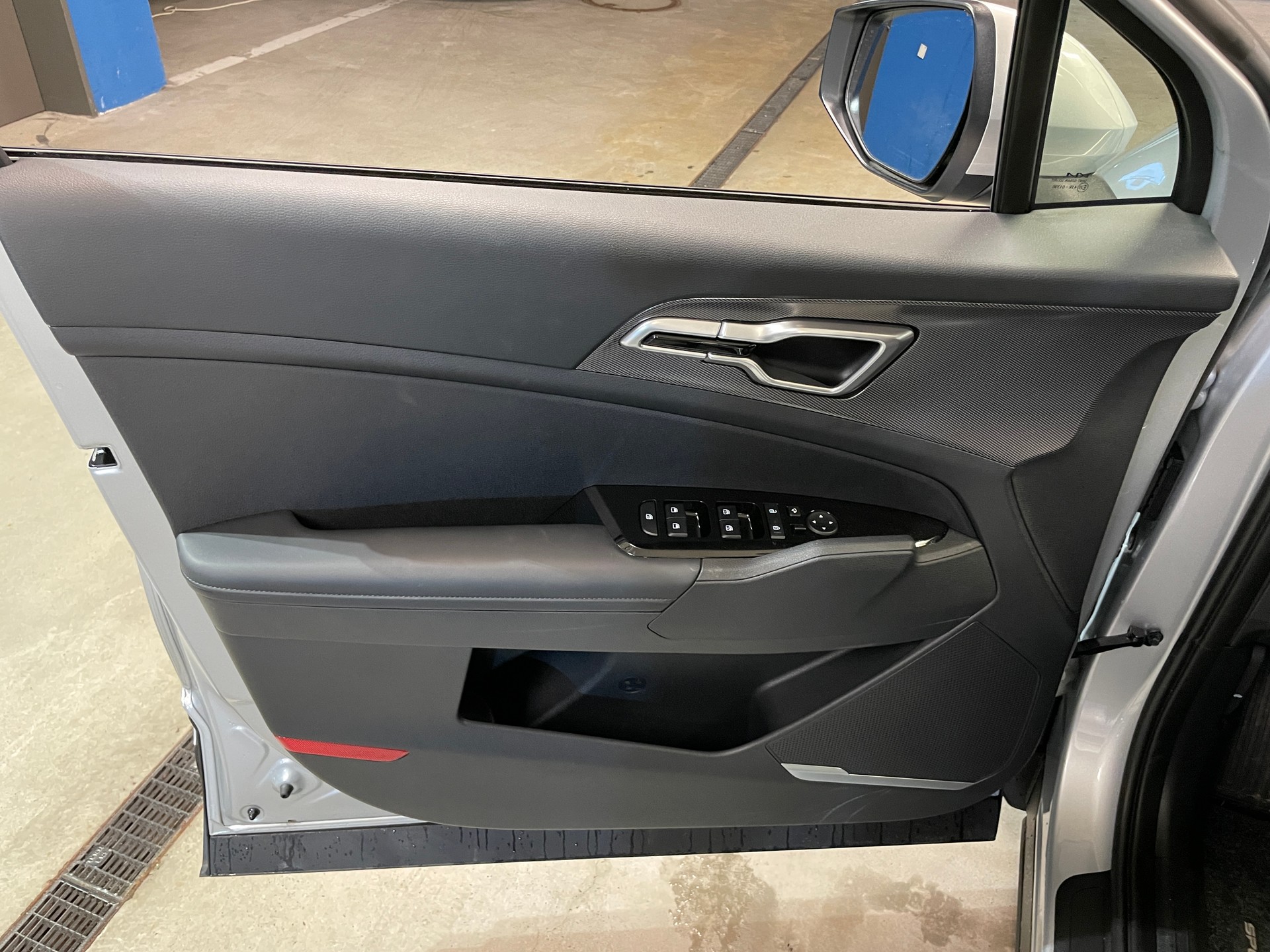 KIA Sportage 1.6T-GDi HEV Power Edition 4x4 A-image-7