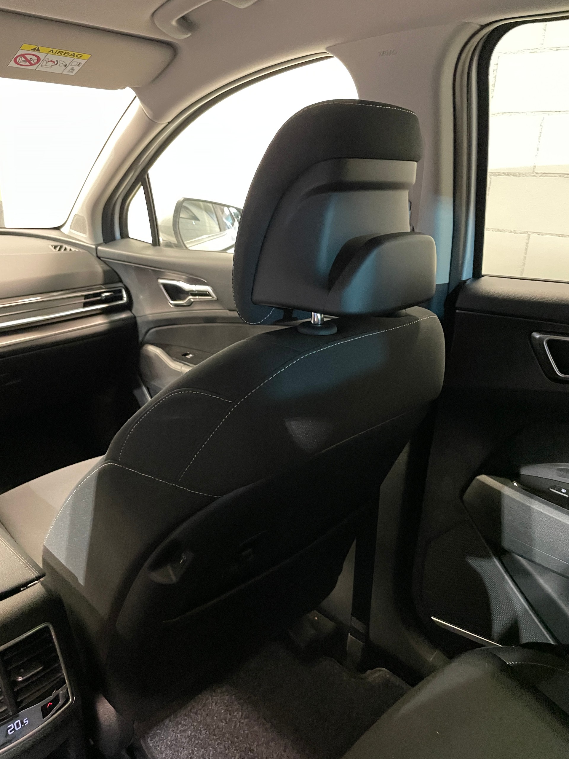 KIA Sportage 1.6T-GDi HEV Power Edition 4x4 A-image-13