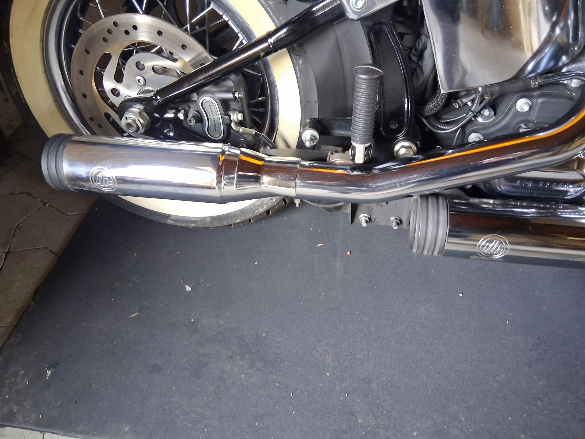 HARLEY-DAVIDSON FLSTC Softail Heritage Classic ABS-image-4