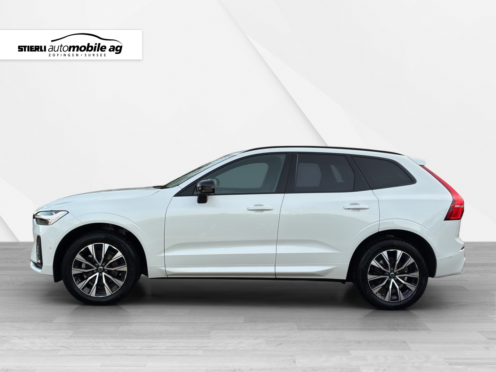 VOLVO XC60 2.0 B5 MH Plus Dark AWD-image-7