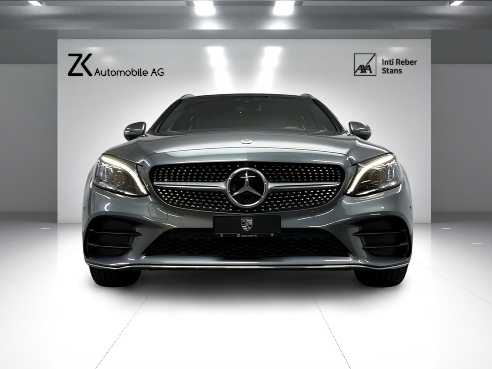 MERCEDES-BENZ C 200 Swiss Star AMG Line 4M Selenitgrau 9G-Tronic / 360° Kamera / Panoramadach / Leder / Keyless Go /-showroom-element-3