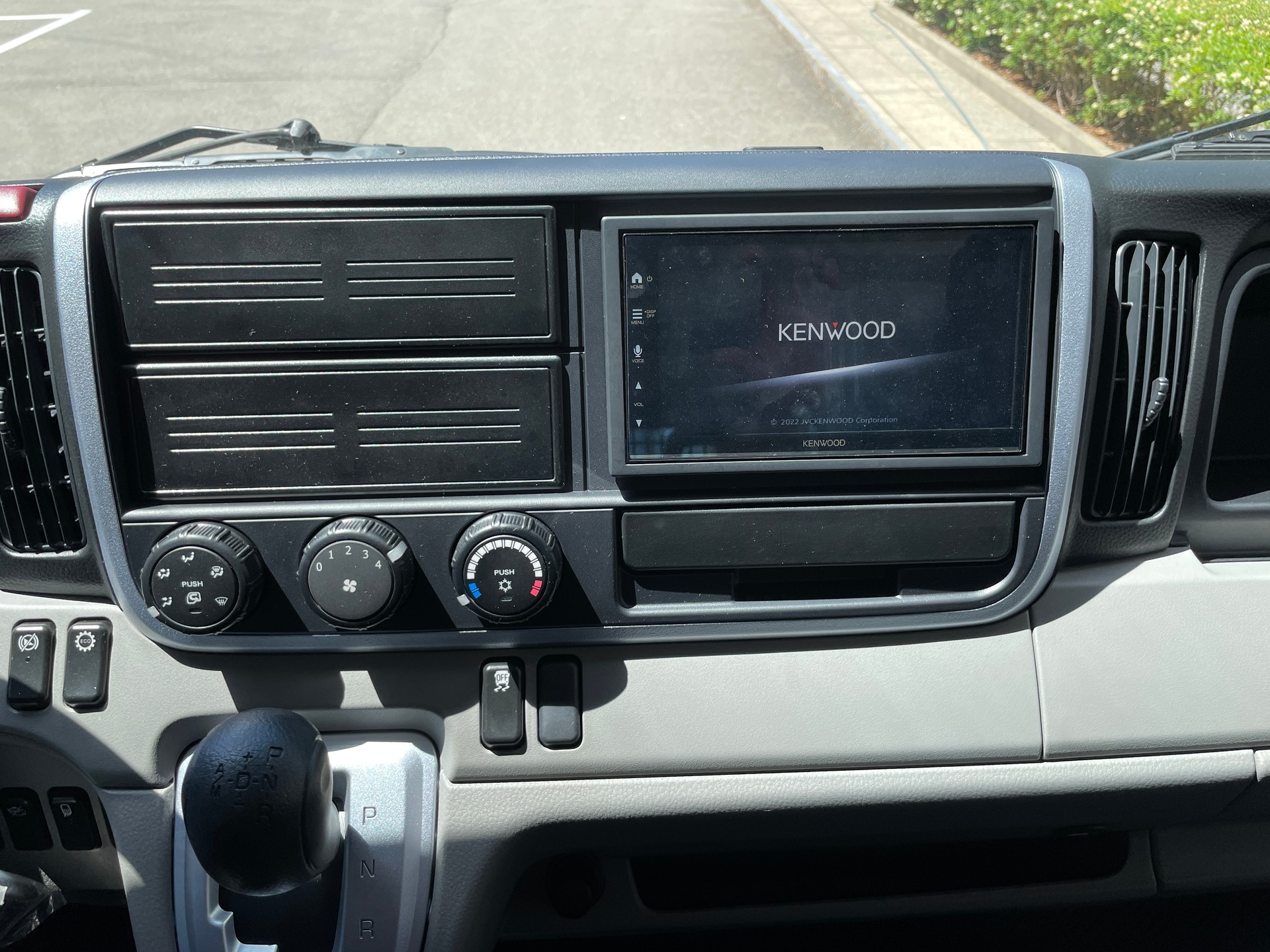 MITSUBISHI FUSO CANTER 3C15D DUONIC® 2.0-image-21