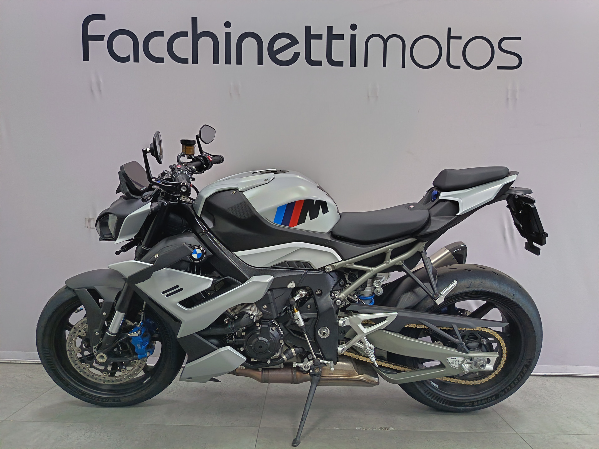 BMW M 1000 R-image-3