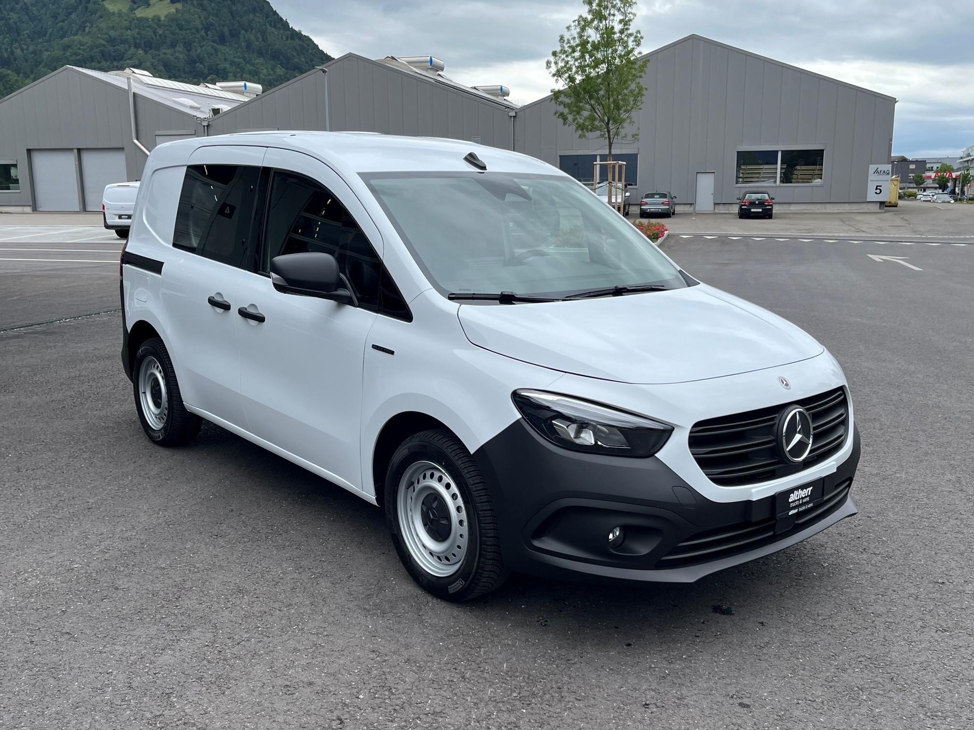 MERCEDES-BENZ eCitan Kaw. S 45 kWh Worker-showroom-element-2