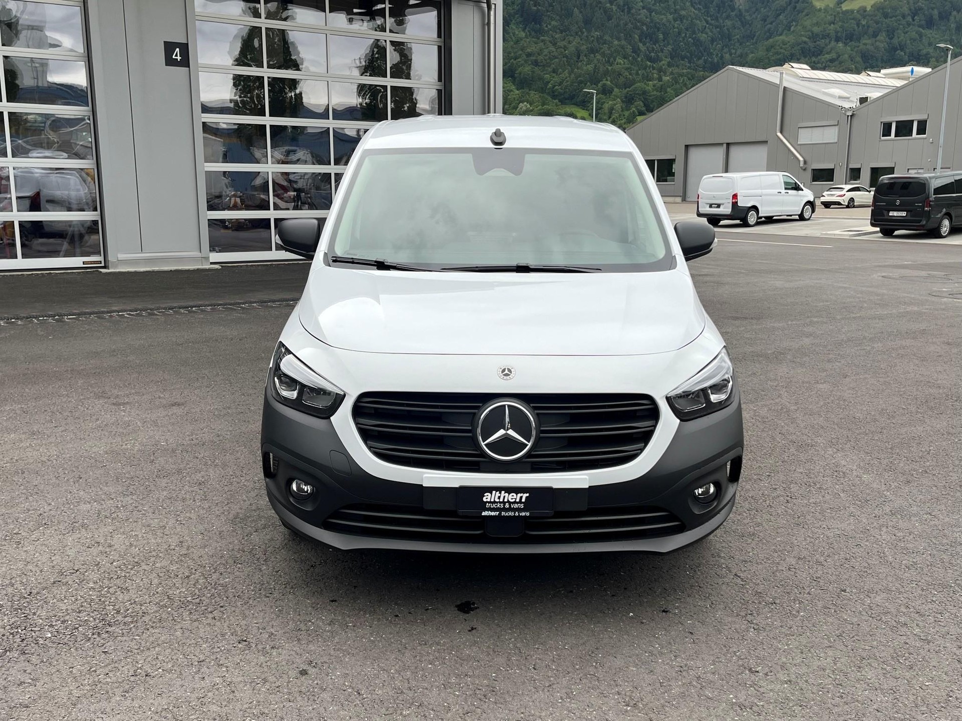 MERCEDES-BENZ eCitan Kaw. S 45 kWh Worker-showroom-element-1