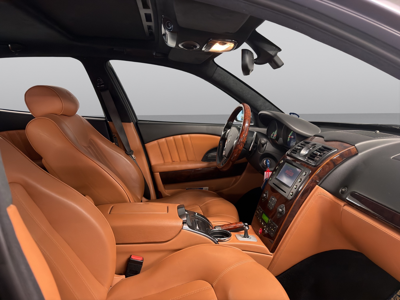 MASERATI Quattroporte 4.2 V8 Executive GT DuoSelect-showroom-element-1