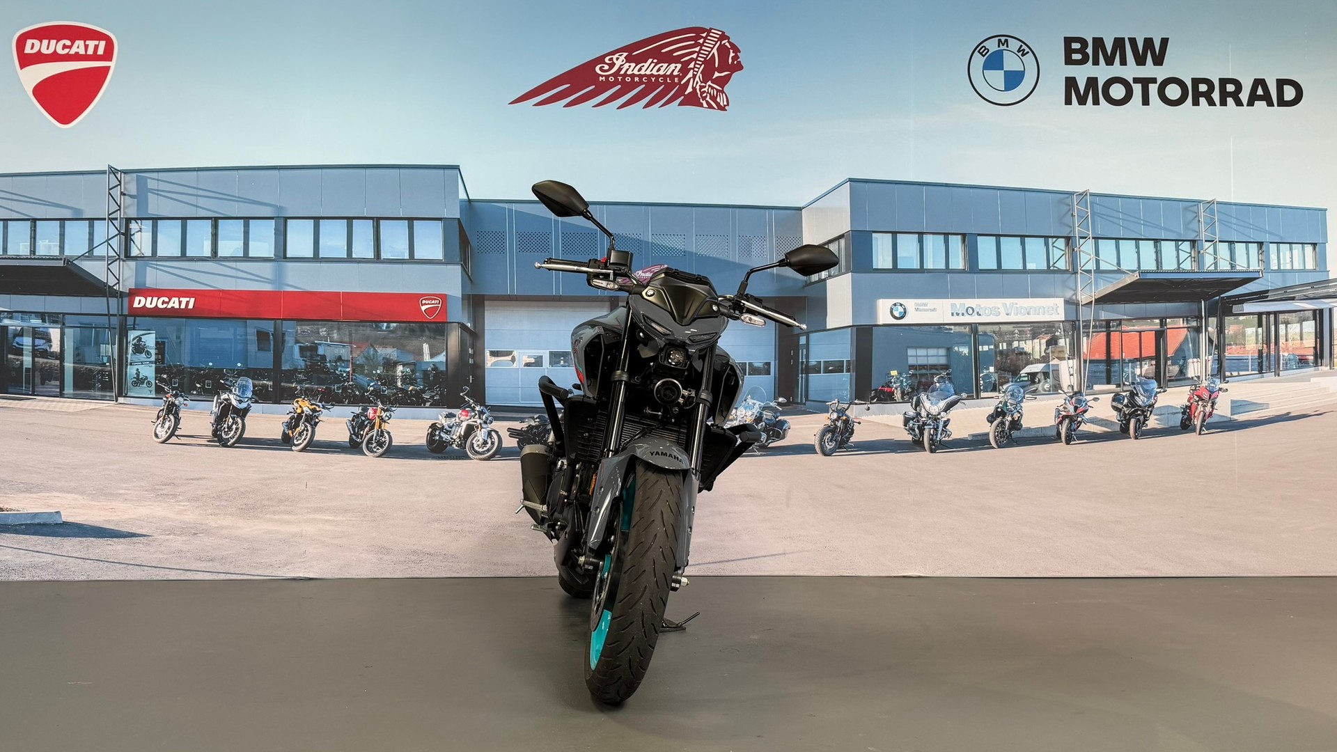 YAMAHA MT-03 ABS-showroom-element-1