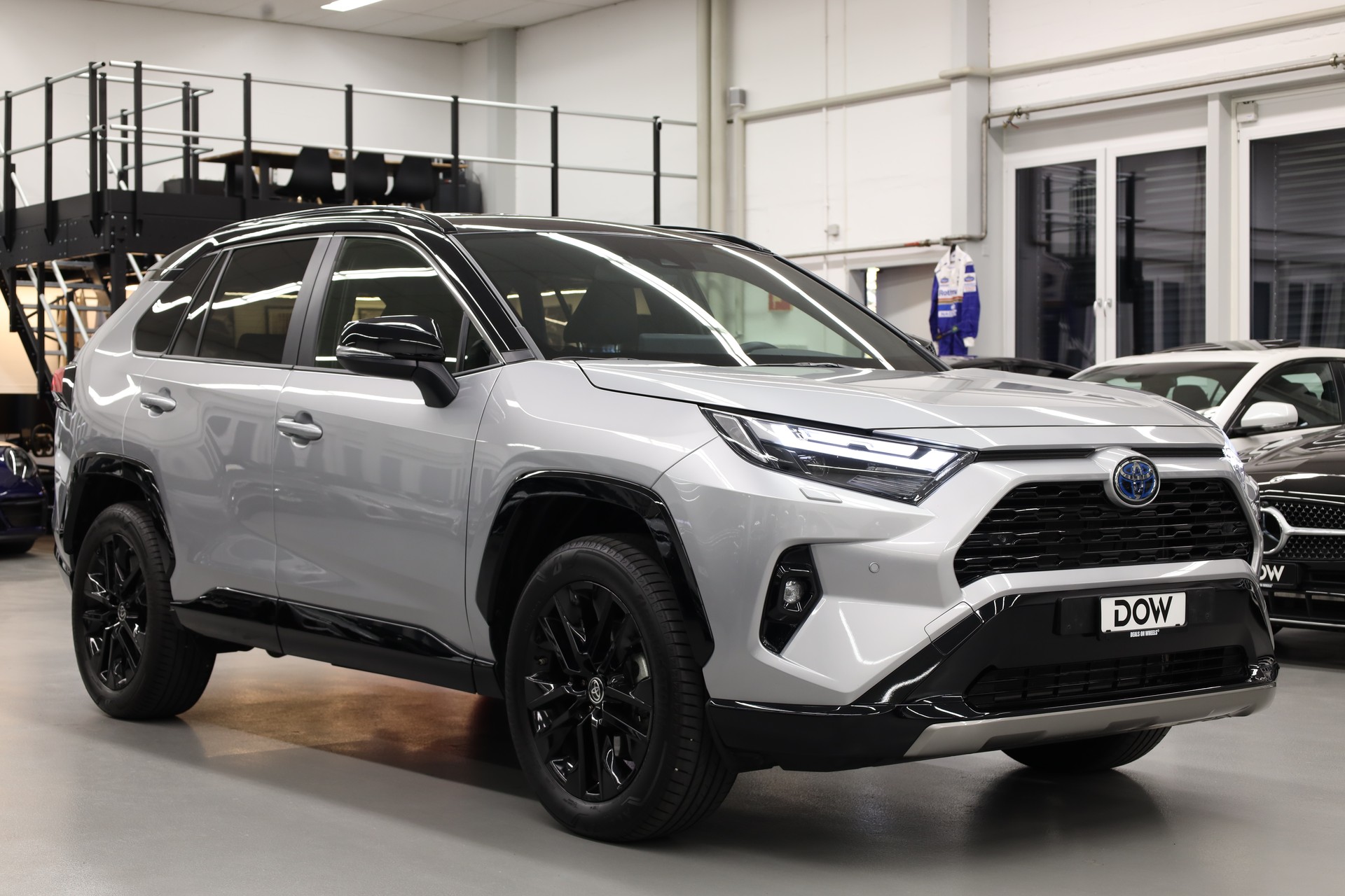 TOYOTA RAV-4 2.5 HEV Style e-CVT 4WD-showroom-element-1