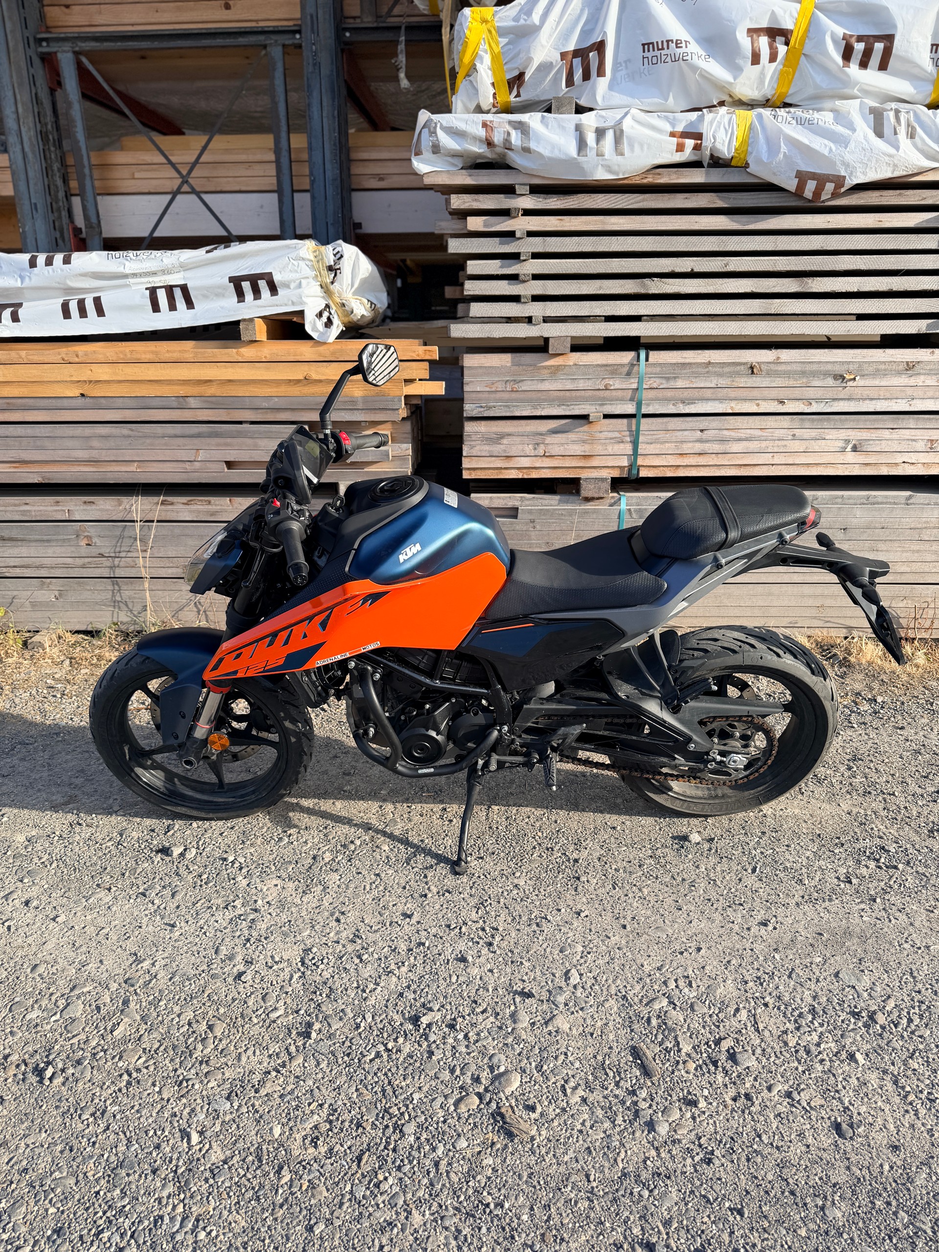 KTM 125 Duke-image-3