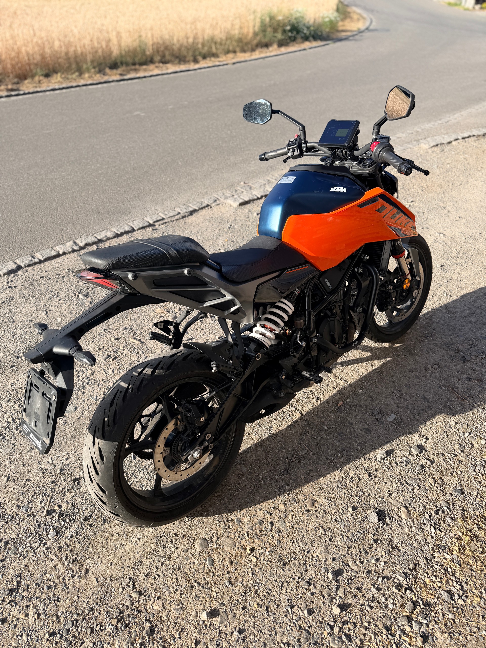 KTM 125 Duke-image-4