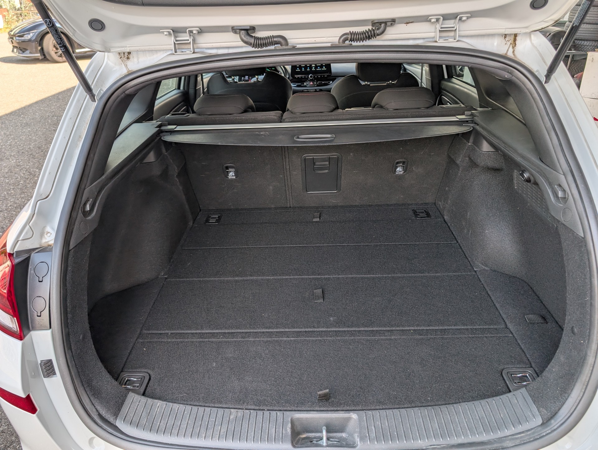 HYUNDAI i30 Wagon 1.5 T-GDi N Line 48V MH DCT-image-8