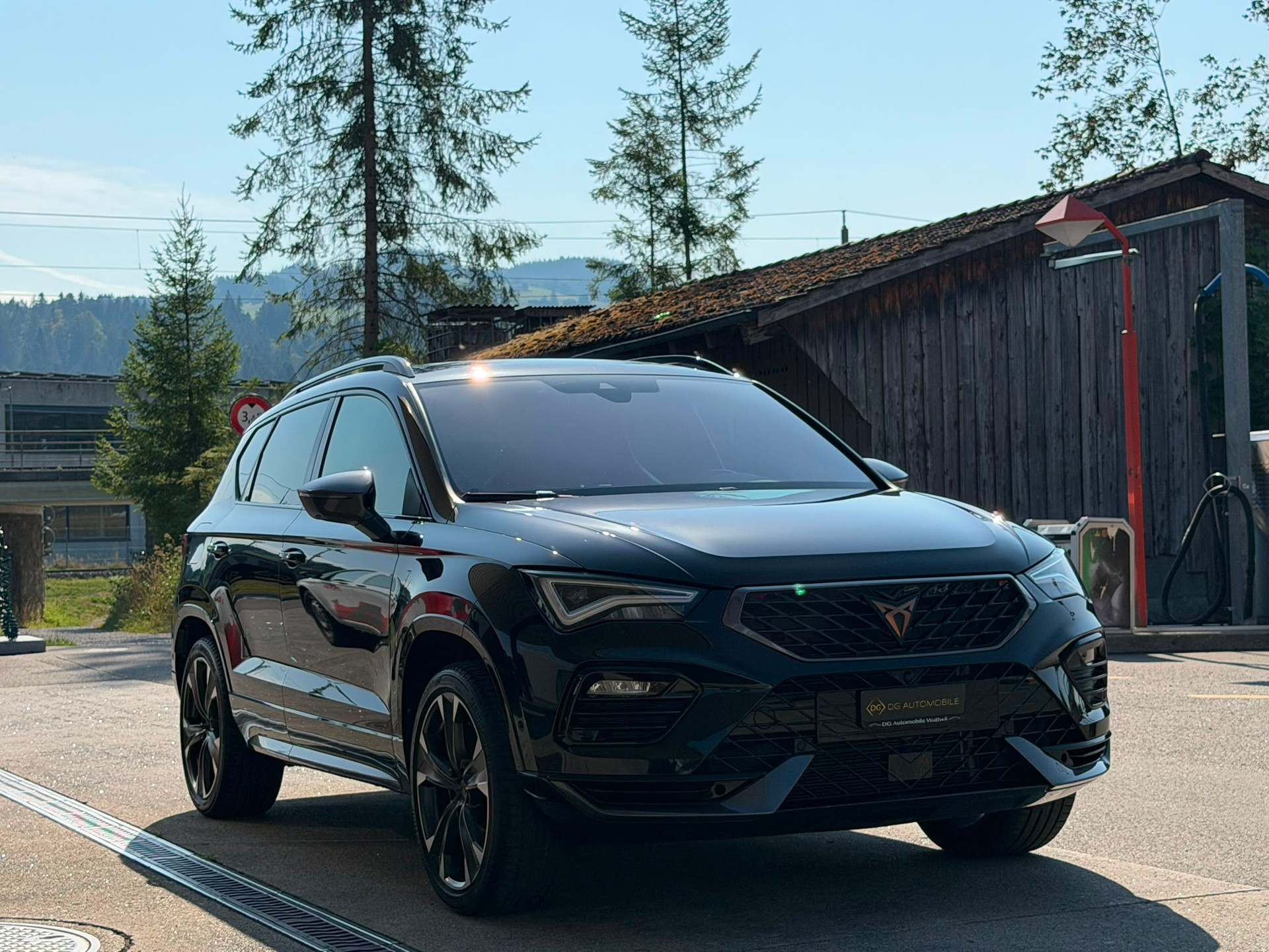 CUPRA Ateca 2.0TSI VZ 4Drive DSG *Top Ausgestattet*El. Anhängerkupplung*Assistenzpaket XL**DCC*-showroom-element-2