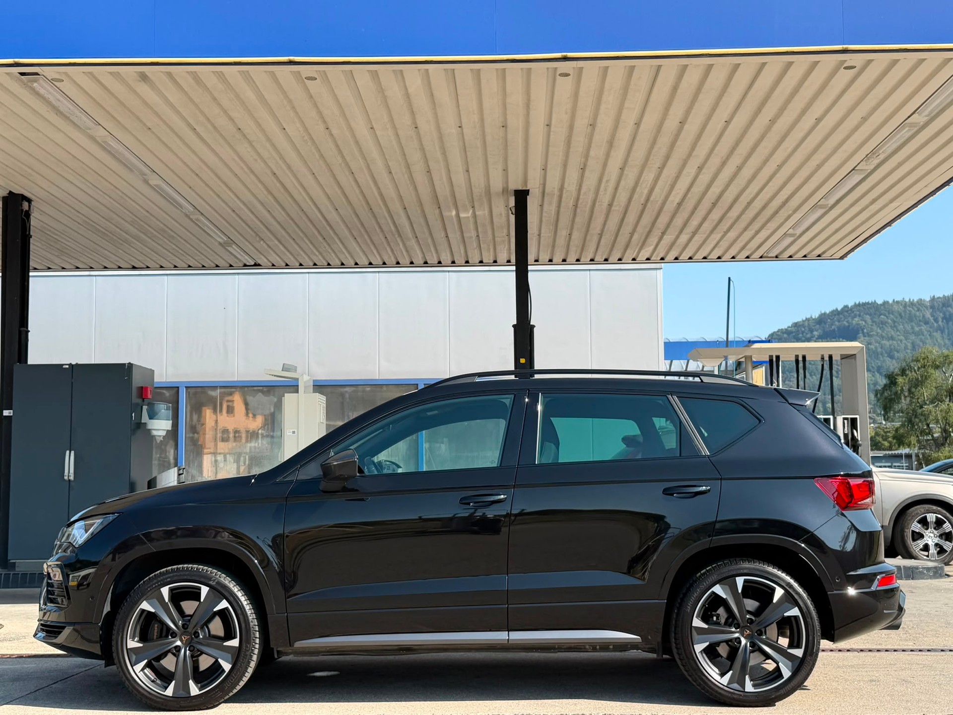 CUPRA Ateca 2.0TSI VZ 4Drive DSG *Top Ausgestattet*El. Anhängerkupplung*Assistenzpaket XL**DCC*-showroom-element-3