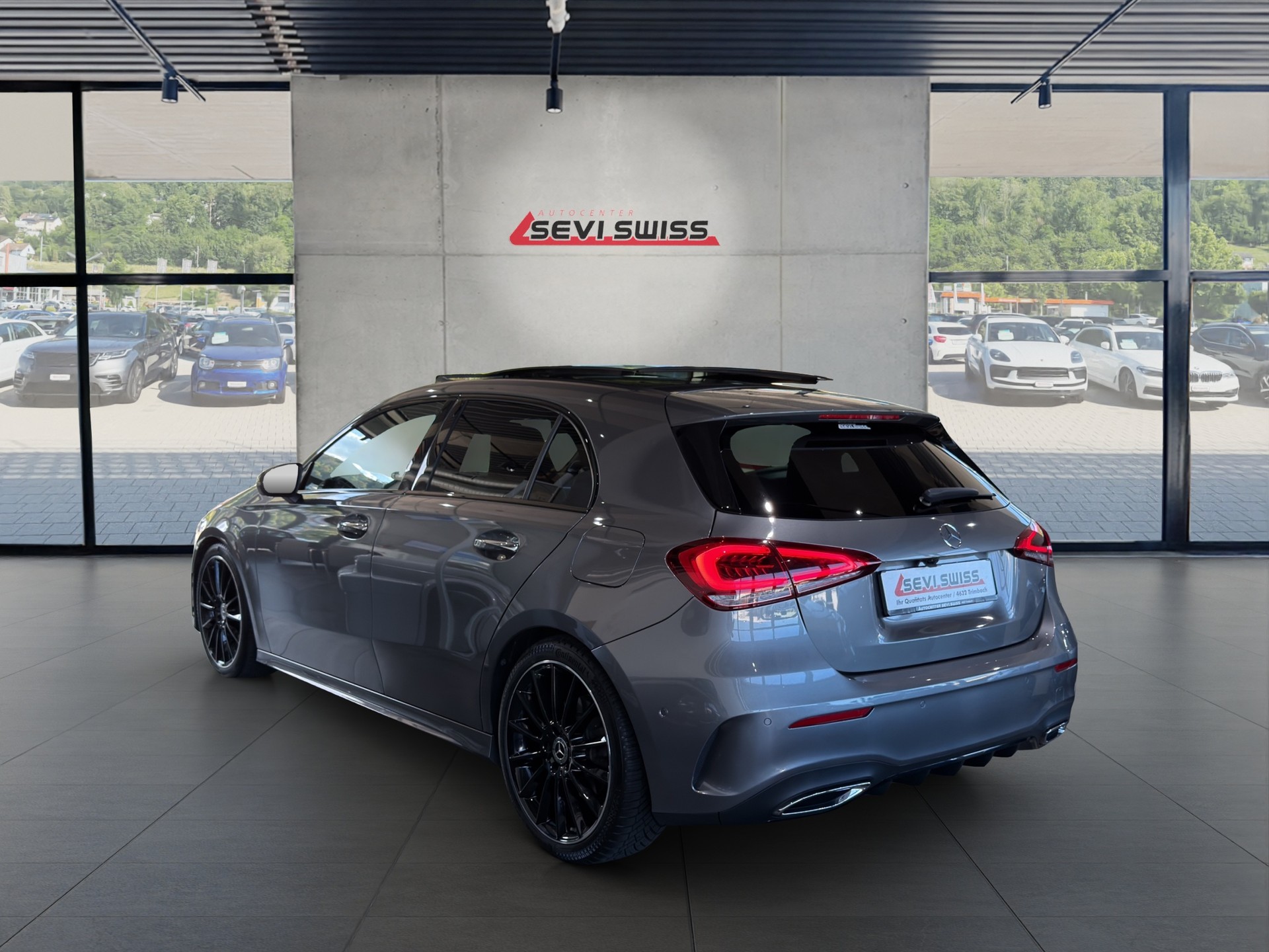 MERCEDES-BENZ A 250 4Matic AMG Line 4Matic 7G-DCT*Ab MFK,1 Jahr oder 20'000km Garantie*-showroom-element-3
