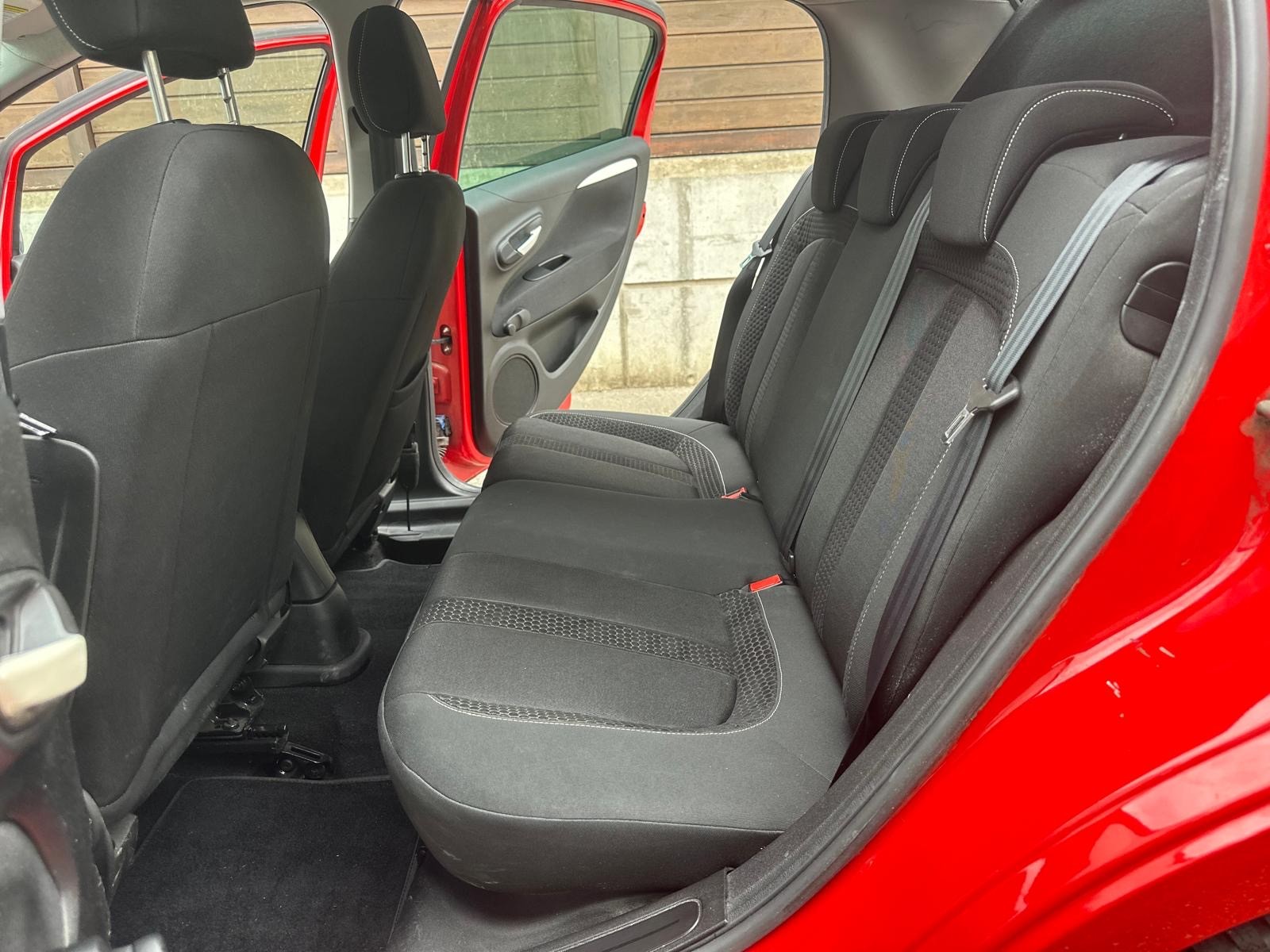 FIAT Punto Evo 1.4 16V Turbo Sport-image-10