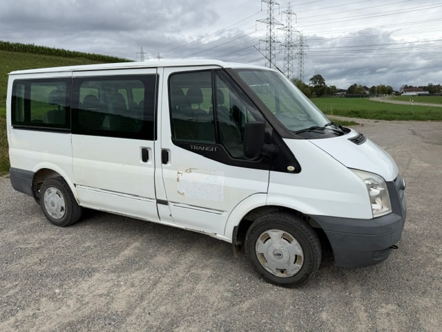 FORD Transit 2.2 TDCi 300 S Trend-image-3