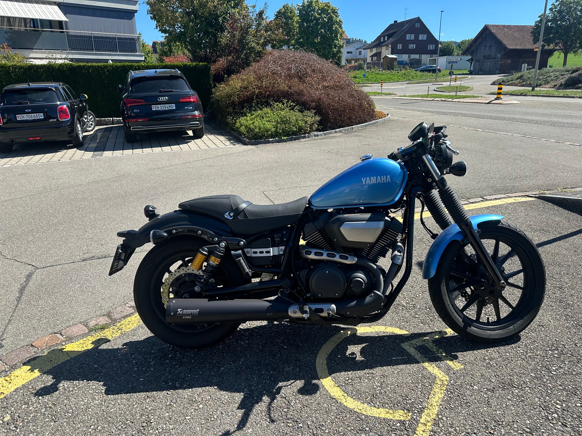 YAMAHA XV950-image-1