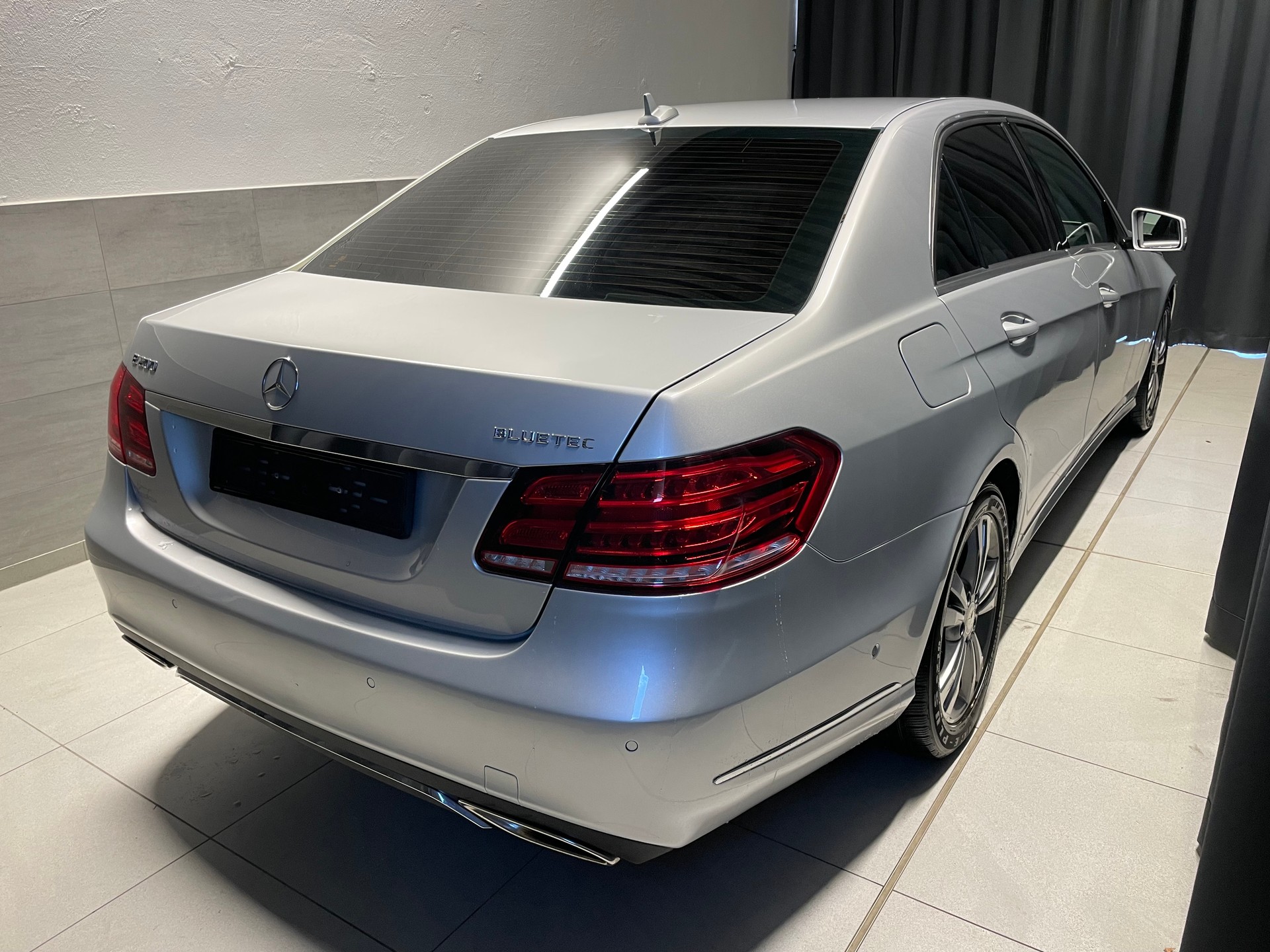 MERCEDES-BENZ E 200 CDI Elégance 7G-Tronic (10)-image-5