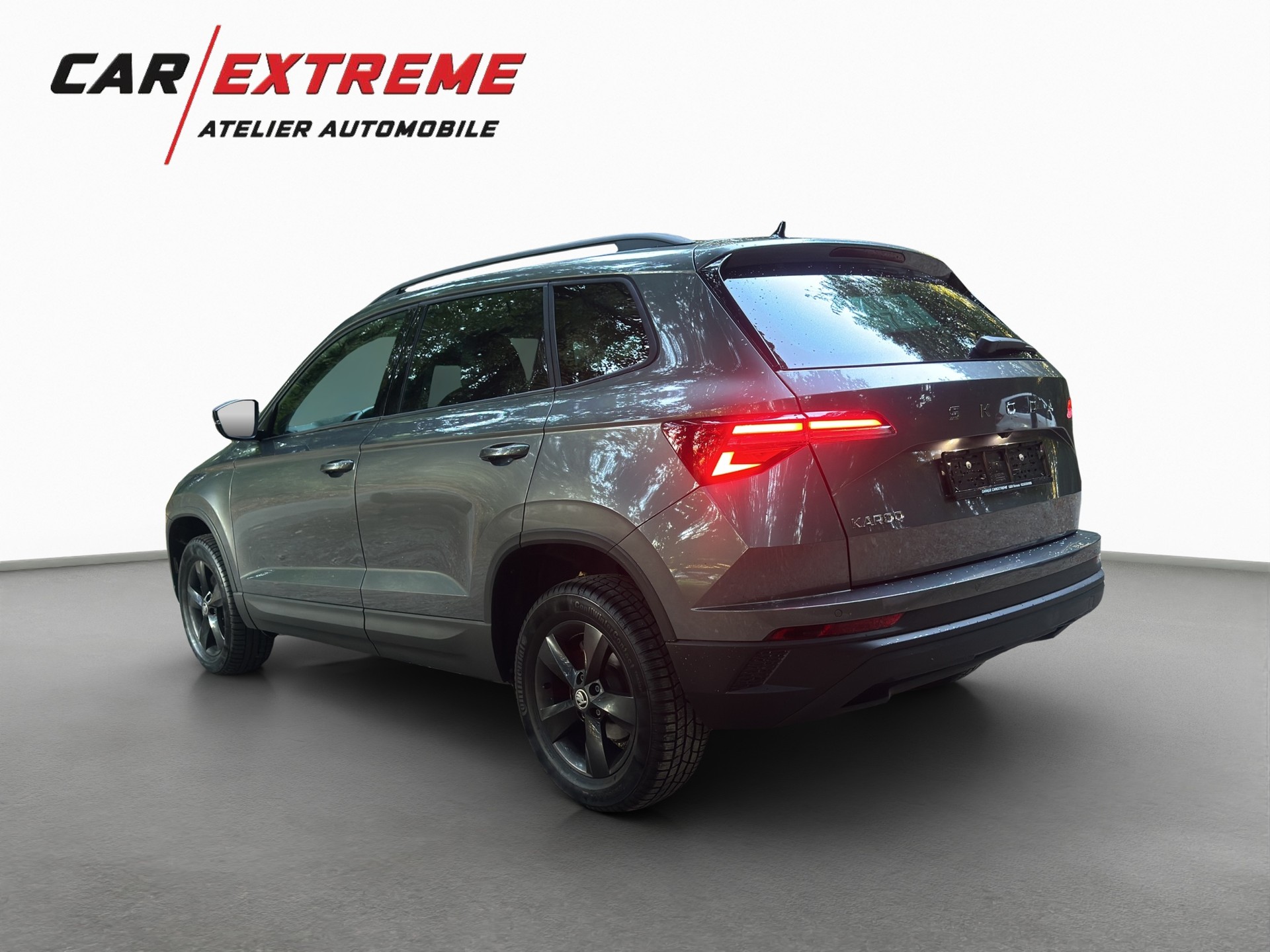 SKODA Karoq 1.5 TSI Dynamic DSG-image-4