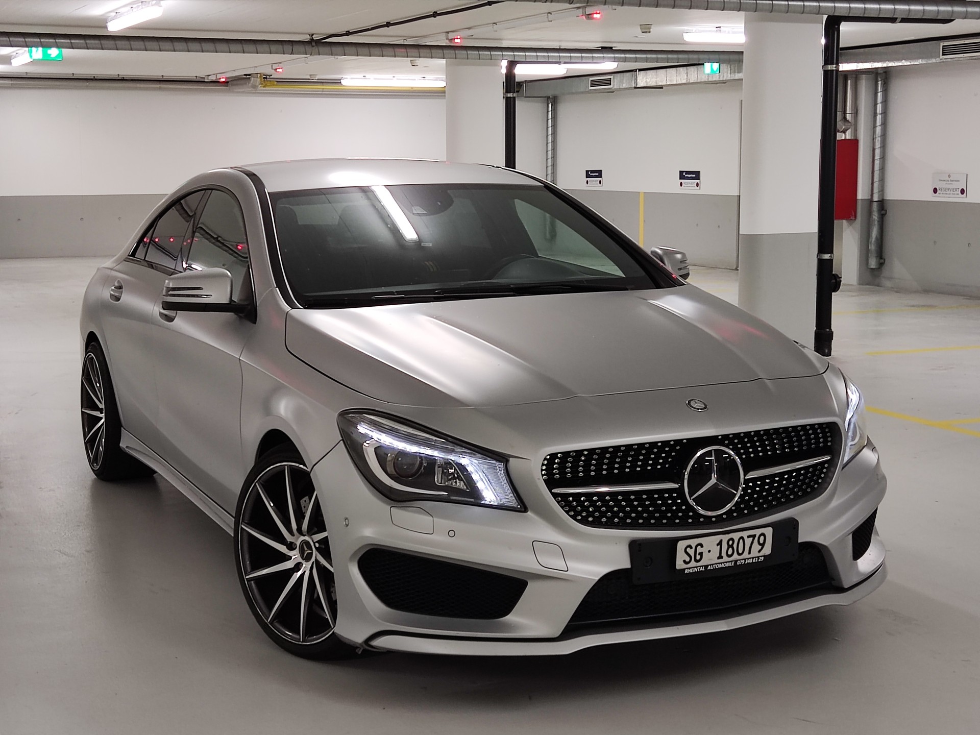 MERCEDES-BENZ CLA 250-image-3