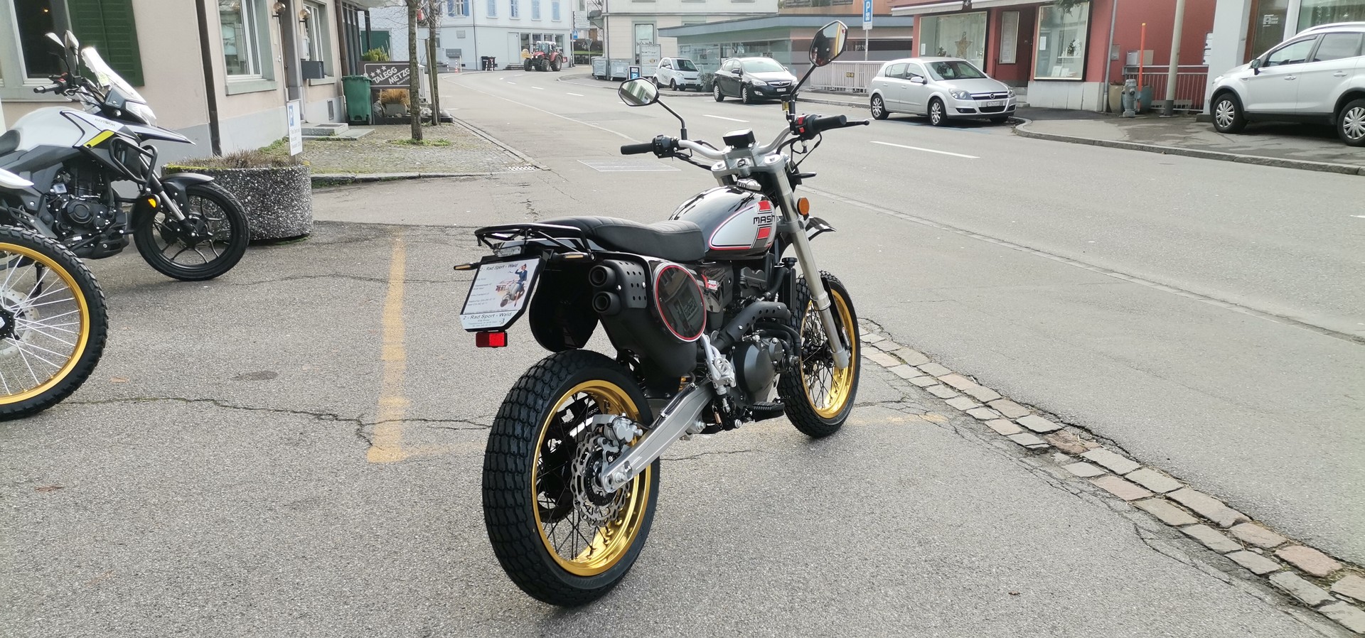MASH 125-image-2