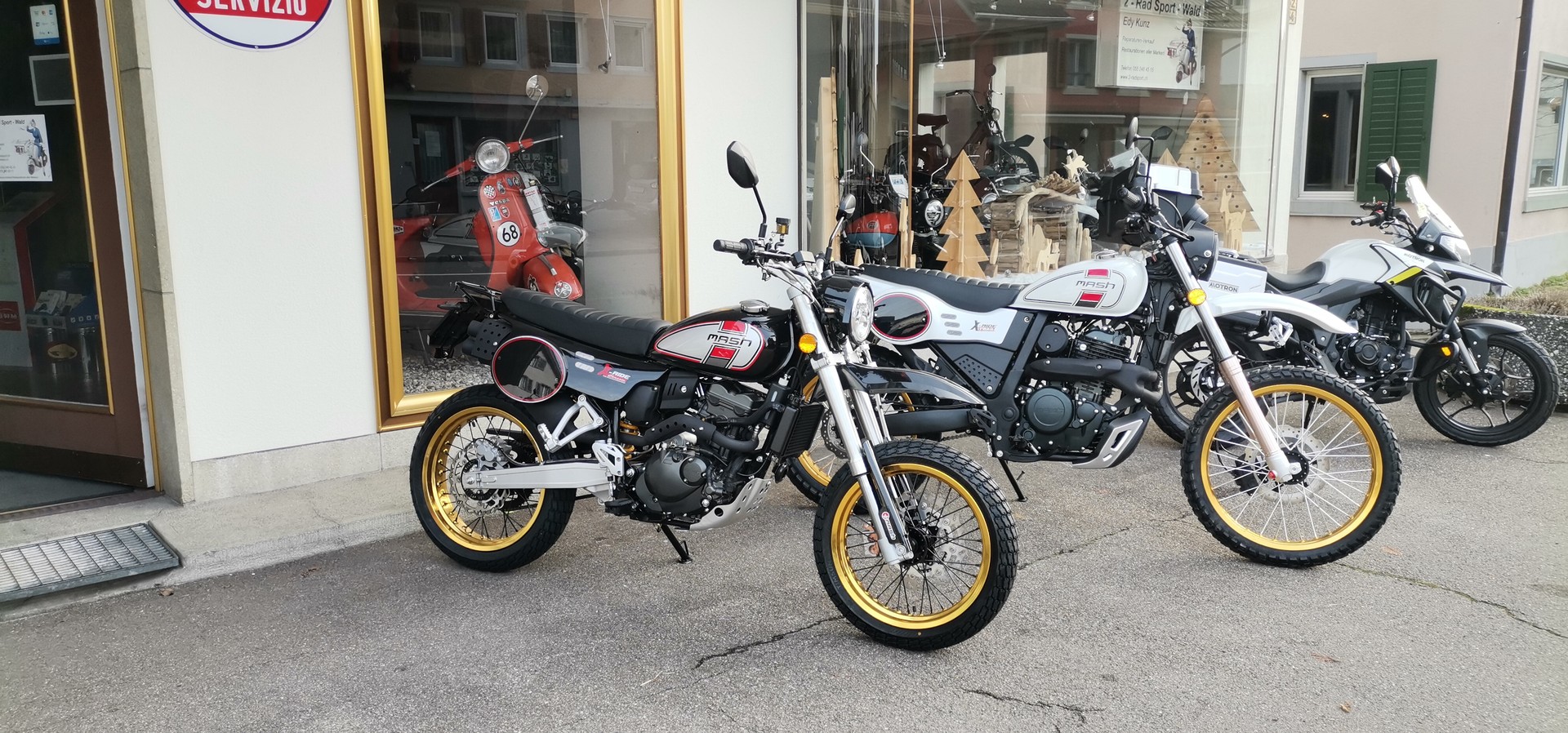 MASH 125-image-12