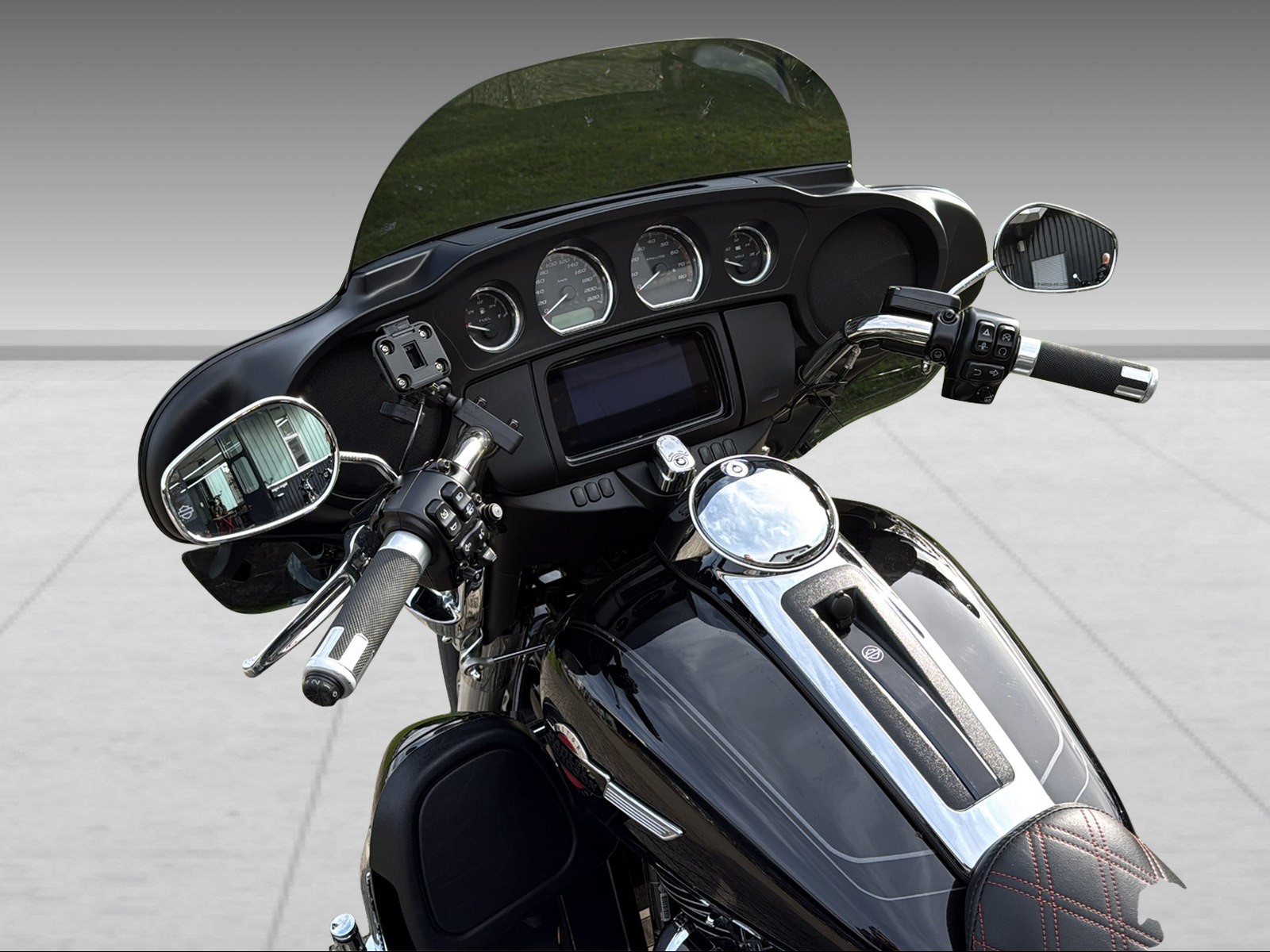 HARLEY-DAVIDSON FLHTCUTG Tri Glide Ultra 114-image-3