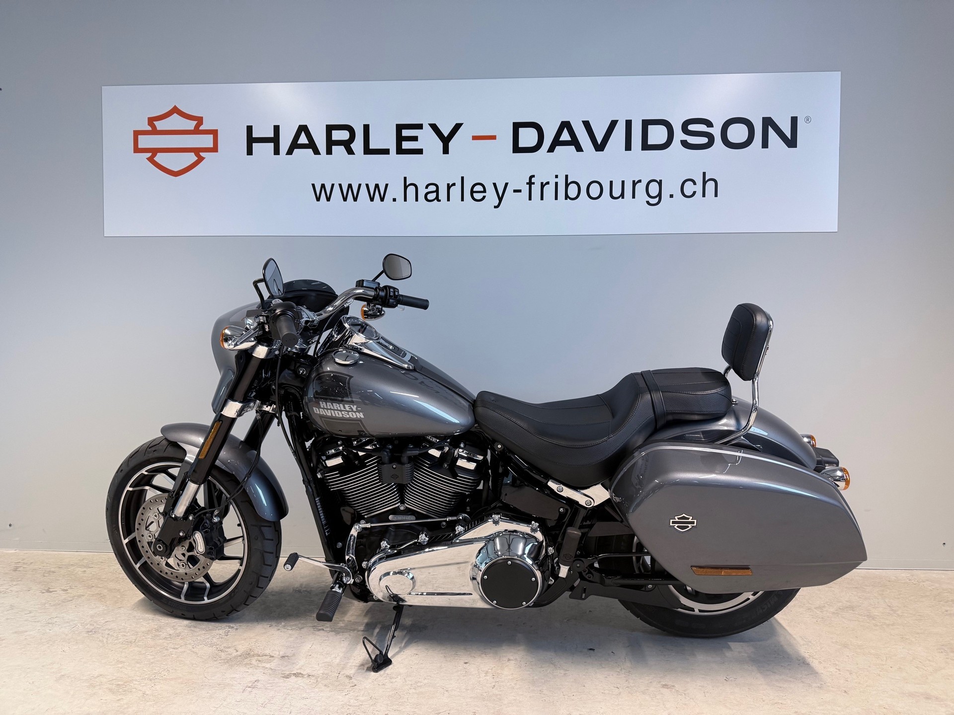 HARLEY-DAVIDSON FLSB Sport Glide Deluxe 107-image-3