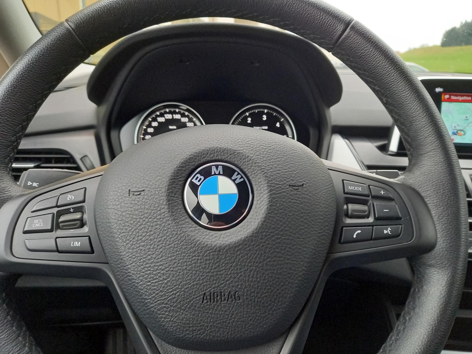 BMW 216d Gran Tourer DKG-image-5