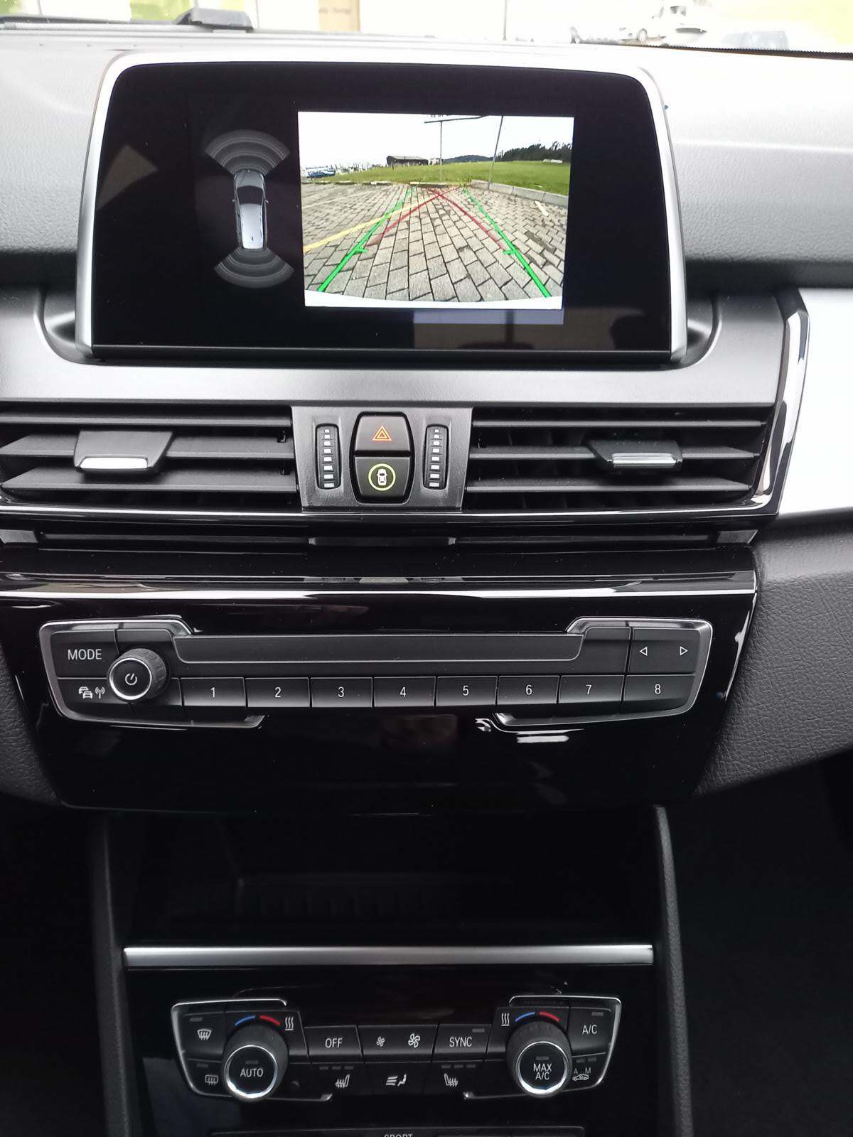 BMW 216d Gran Tourer DKG-image-6