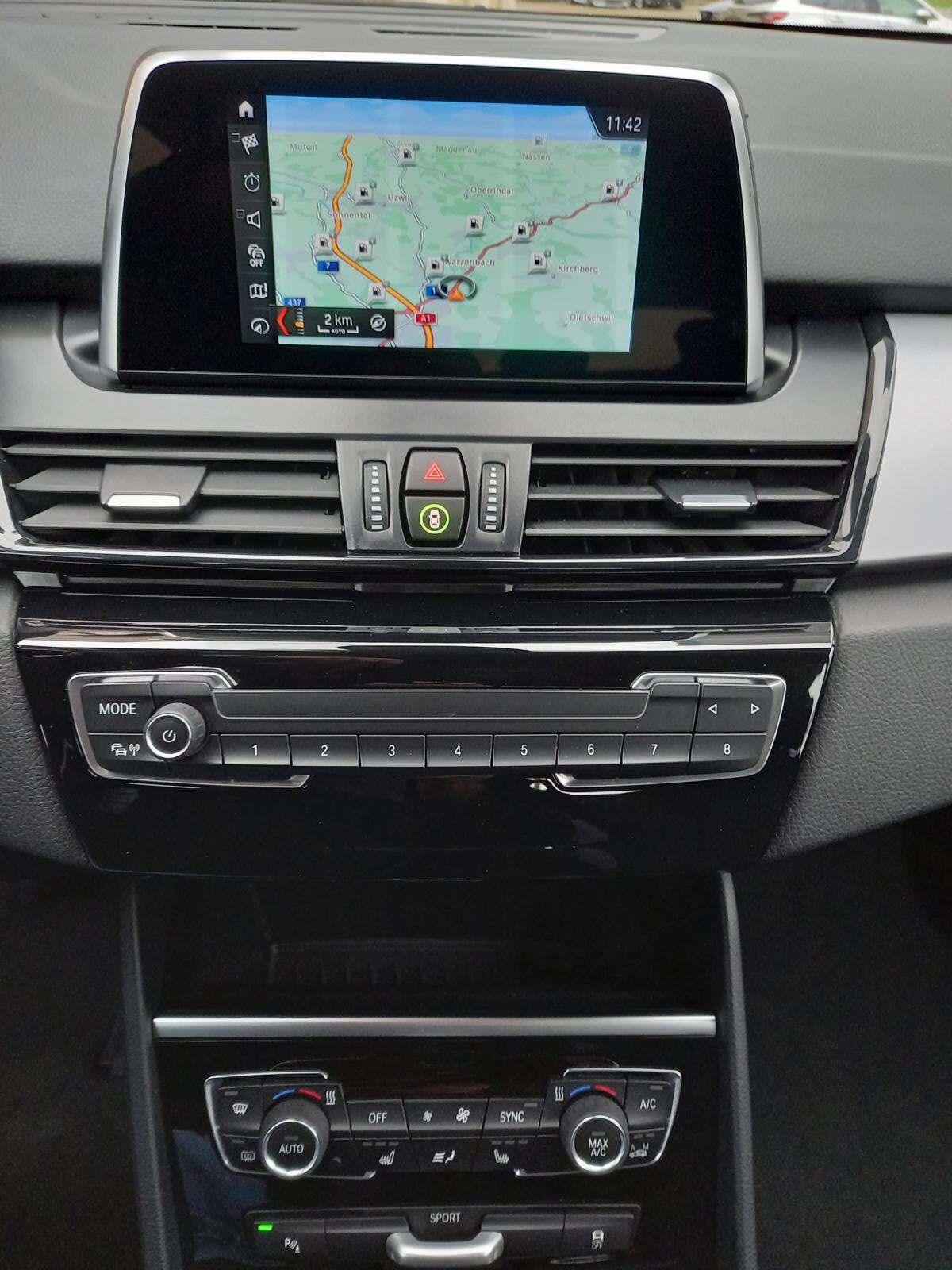 BMW 216d Gran Tourer DKG-image-7