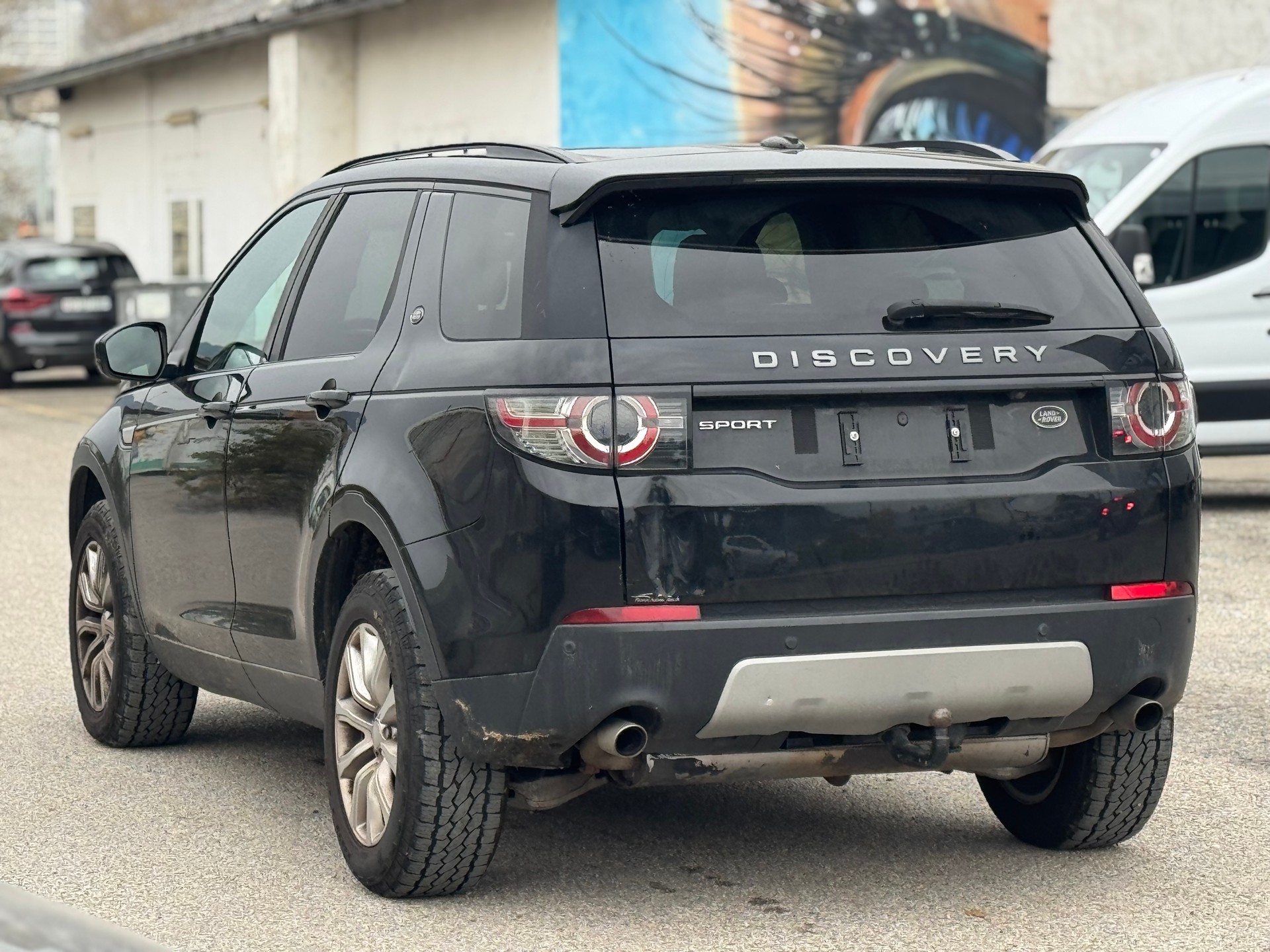 LAND ROVER Discovery Sport 2.0 TD4 HSE AT9-image-5