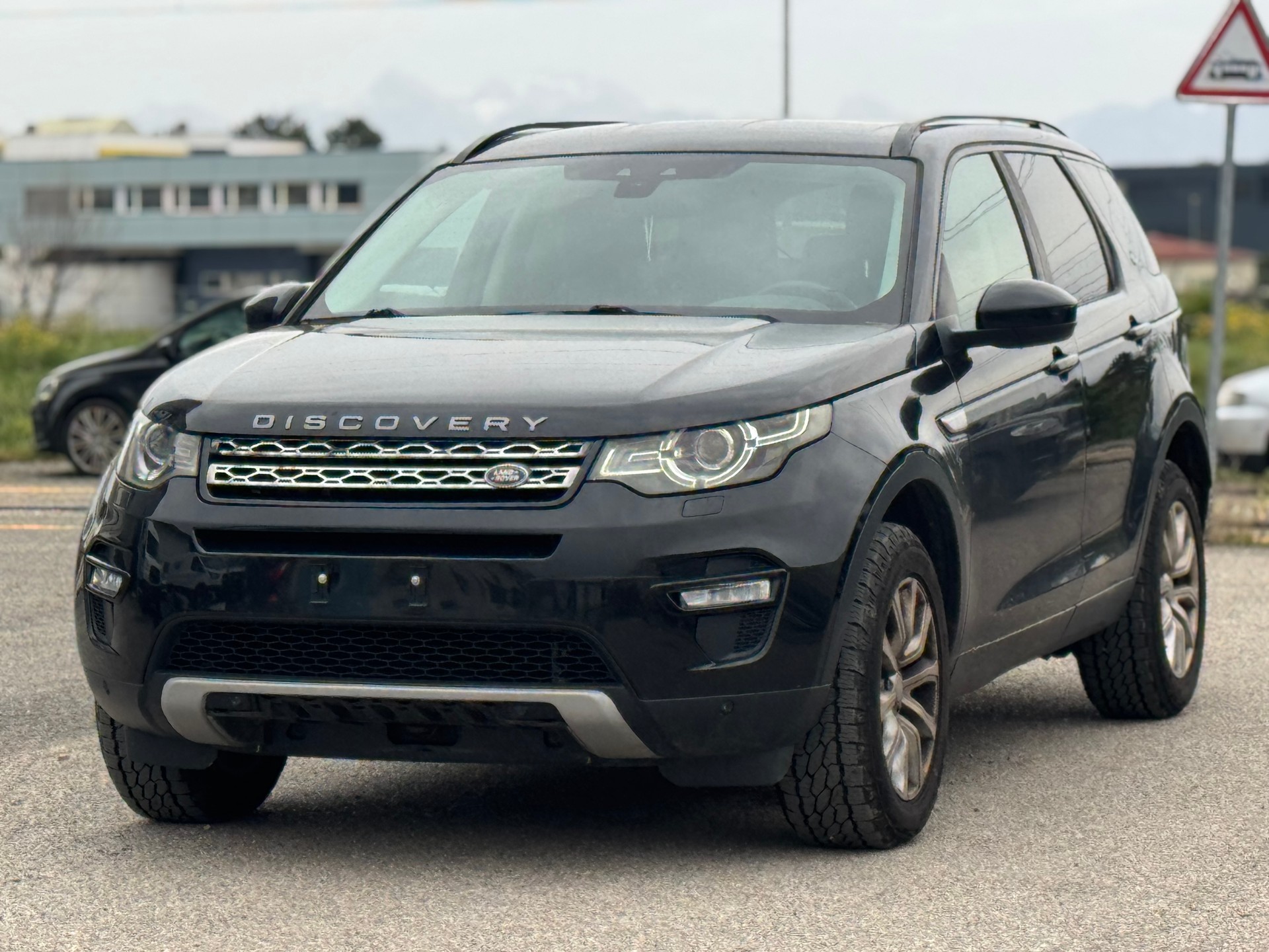 LAND ROVER Discovery Sport 2.0 TD4 HSE AT9