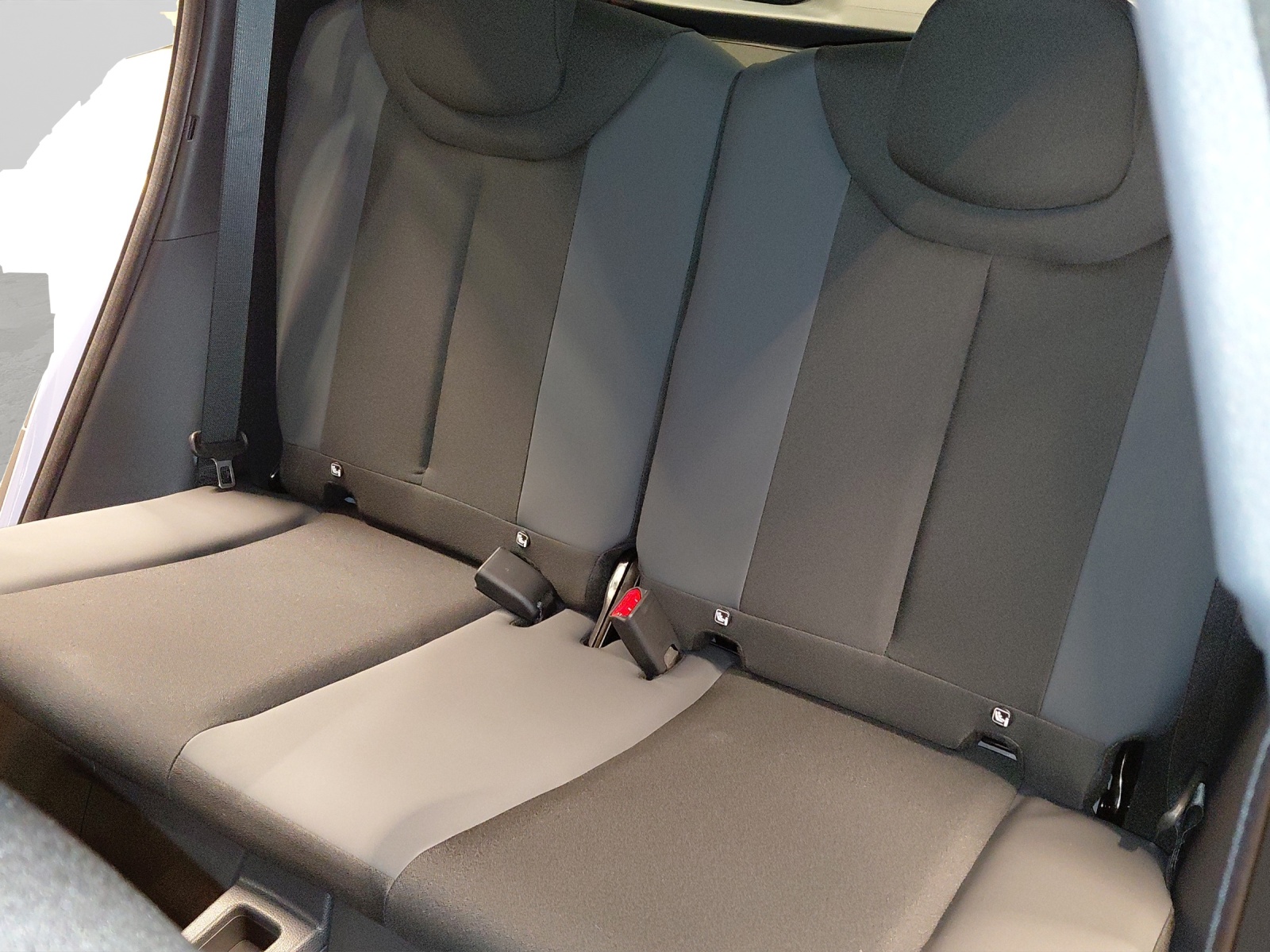 TOYOTA Aygo X 1.5 Hybrid Style CVT-image-12