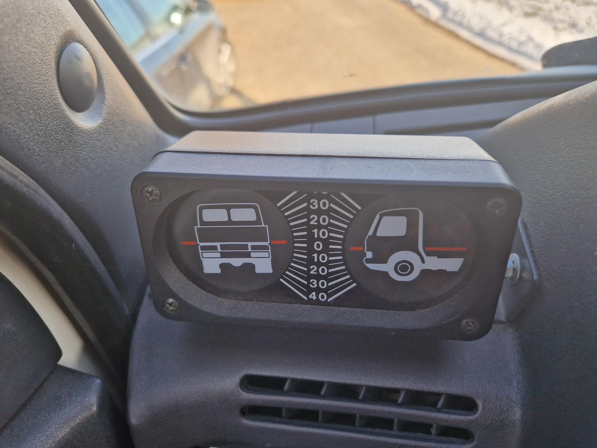 IVECO Turbo Daily 40.10-image-10