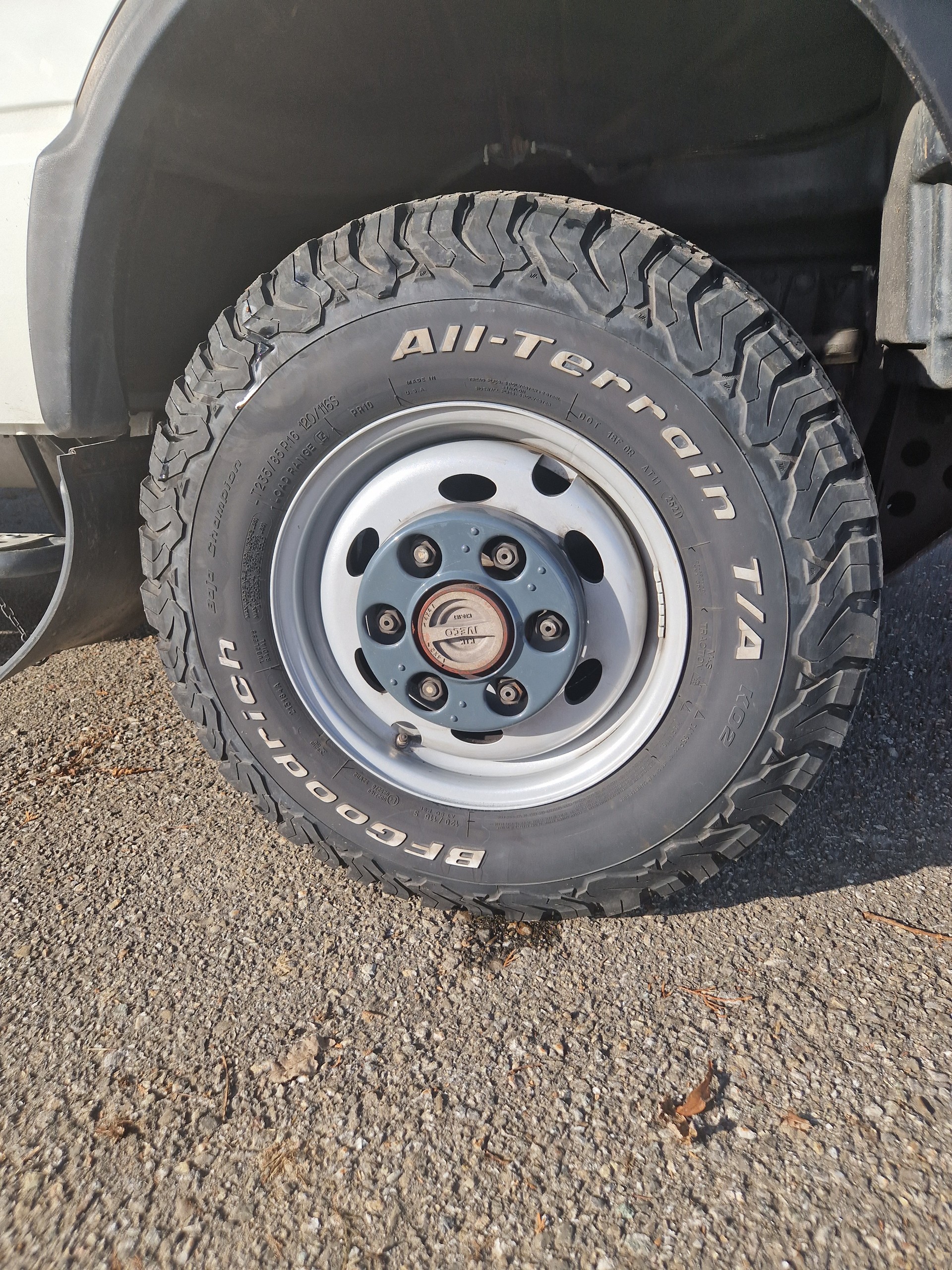 IVECO Turbo Daily 40.10-image-8