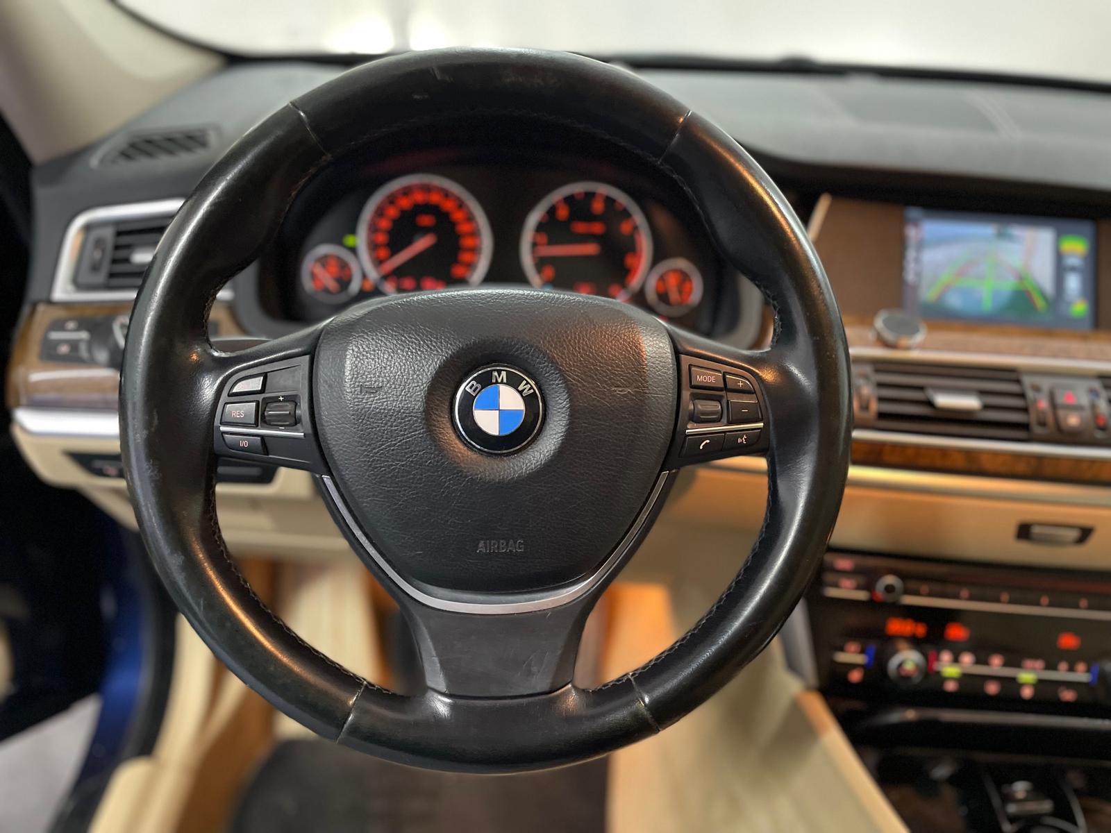 BMW 530d xDrive Gran Turismo-image-15
