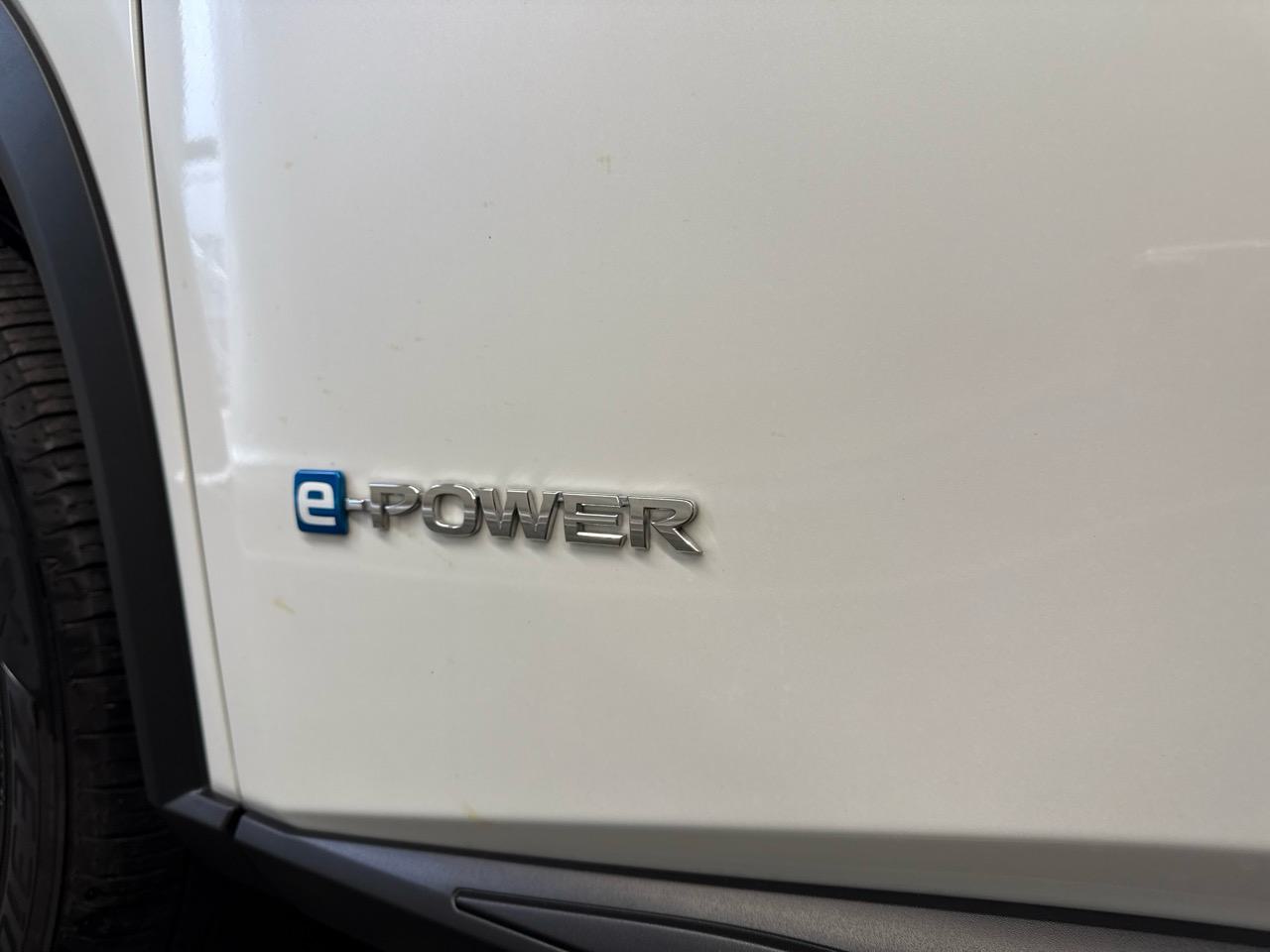NISSAN X-Trail 1.5 VC-T e-Power 4WD 7 Sitze N-Connecta-image-17