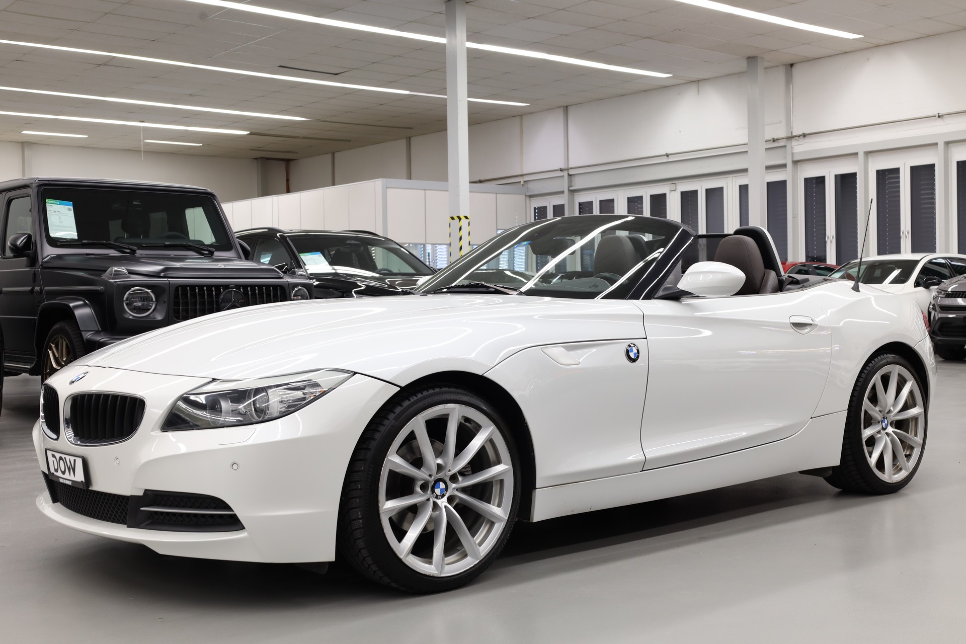 BMW Z4 20i sDrive Roadster-image-9