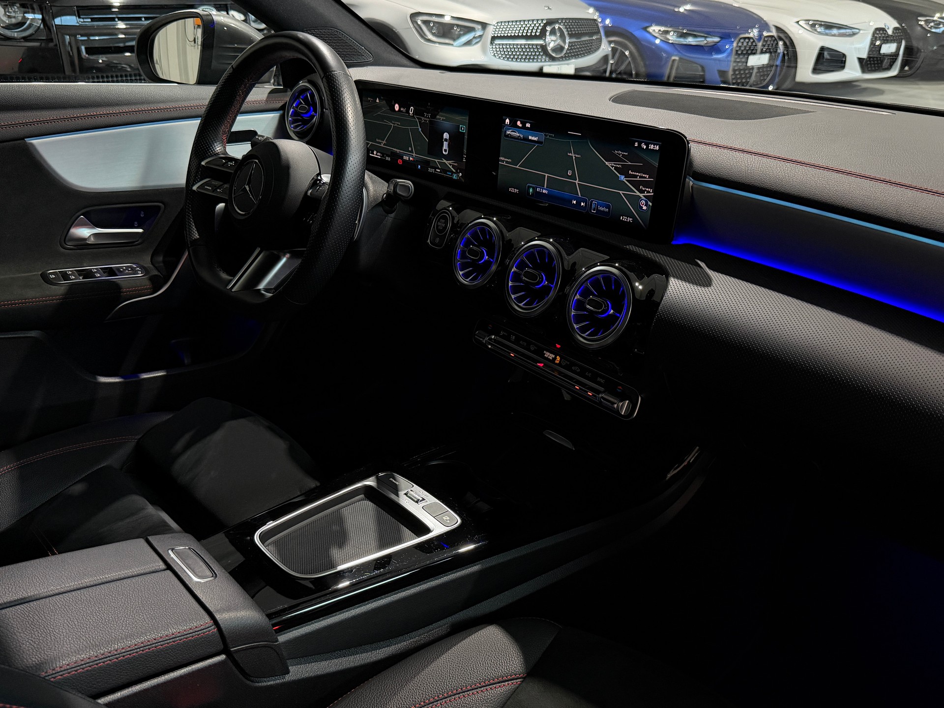 MERCEDES-BENZ CLA 200 7G-DCT AMG Line Facelift-image-10
