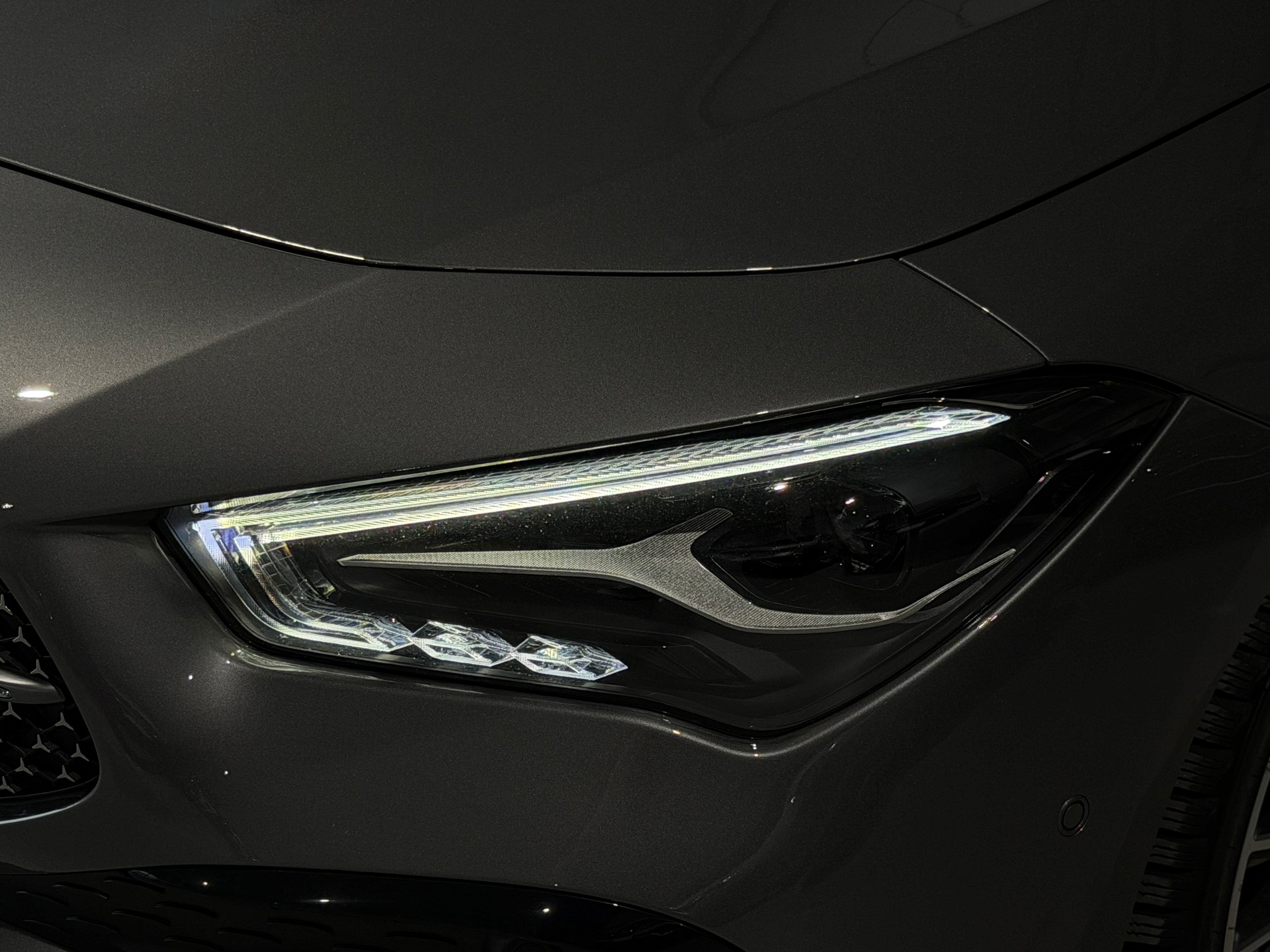 MERCEDES-BENZ CLA 200 7G-DCT AMG Line Facelift-image-17