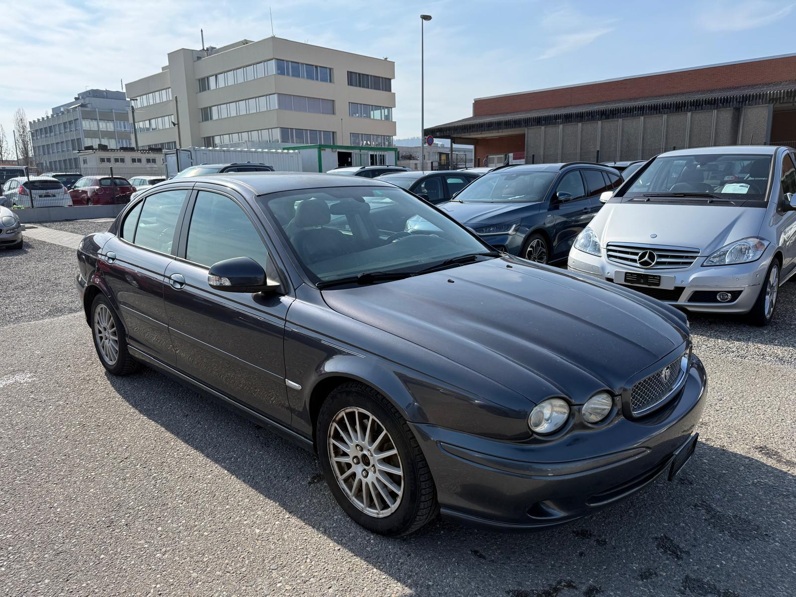JAGUAR X-Type 2.2 Diesel Classic-showroom-element-1