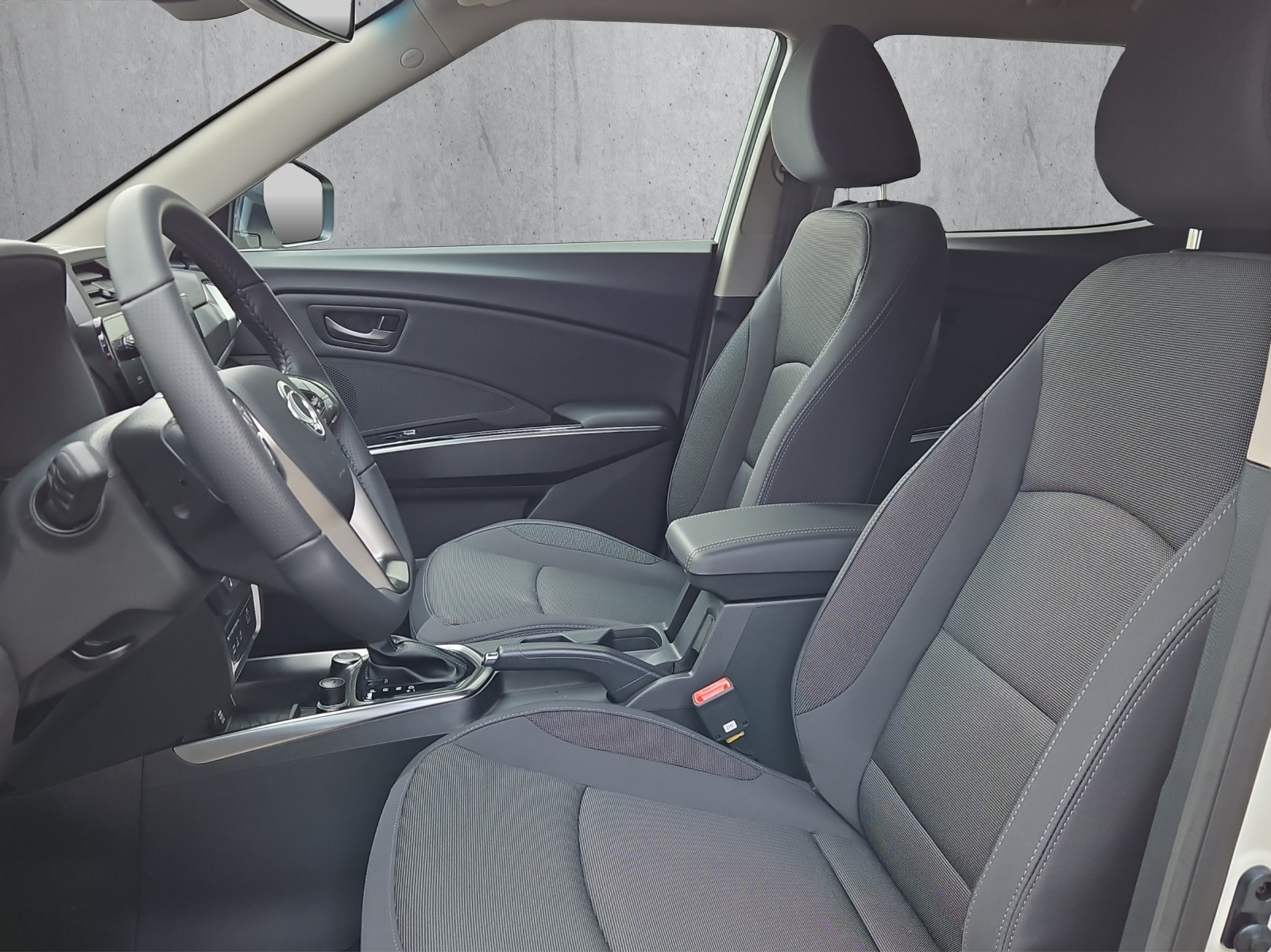 KGM-SsangYong Tivoli 1.5 T-Gdi Bronze 4WD-image-8