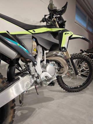 FANTIC XE 125-image-15